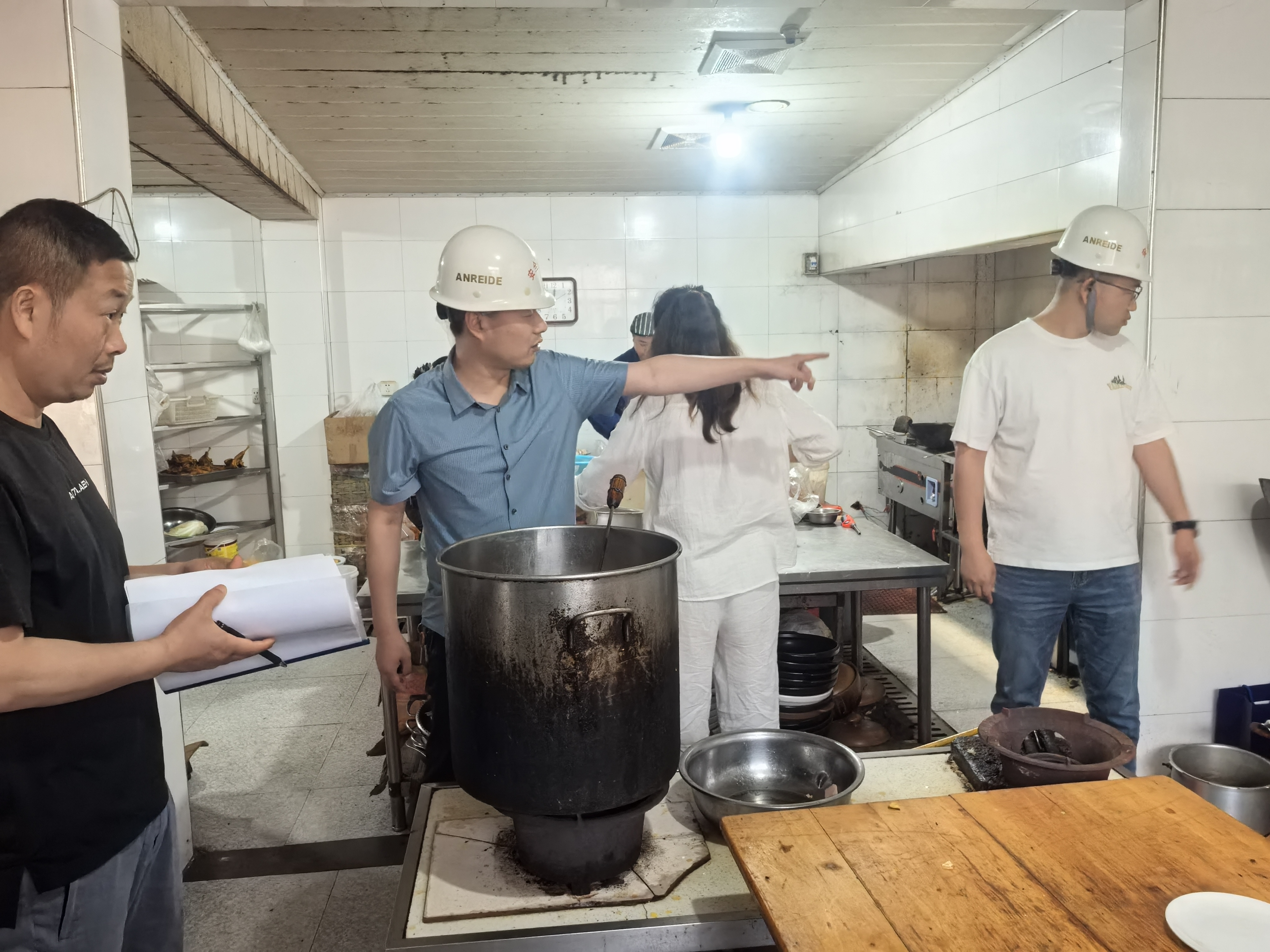 夷陵区鸦鹊岭镇：未“燃”绸缪 安全常伴