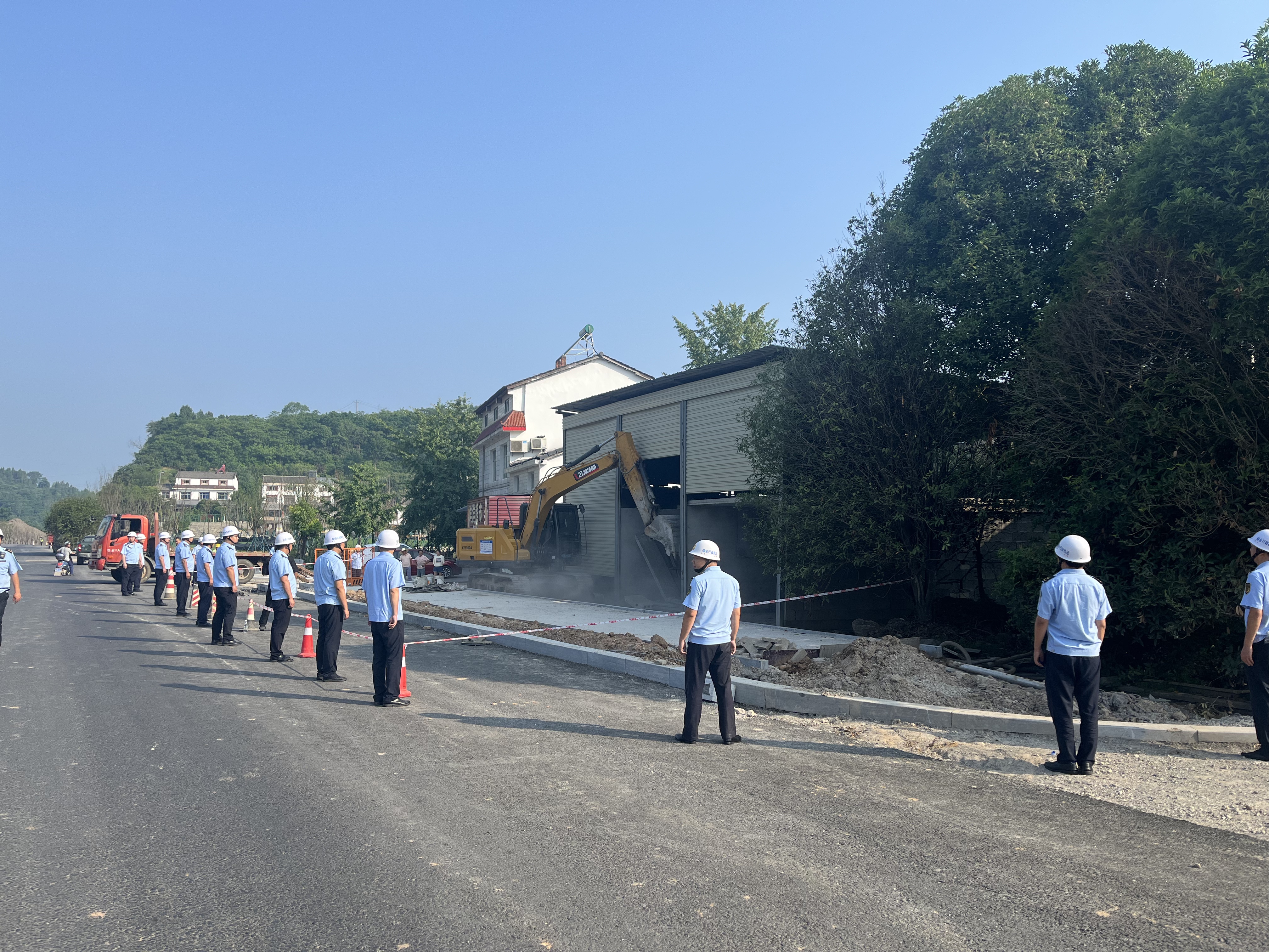 人居环境整治持续发力 违建拆除“零容忍”