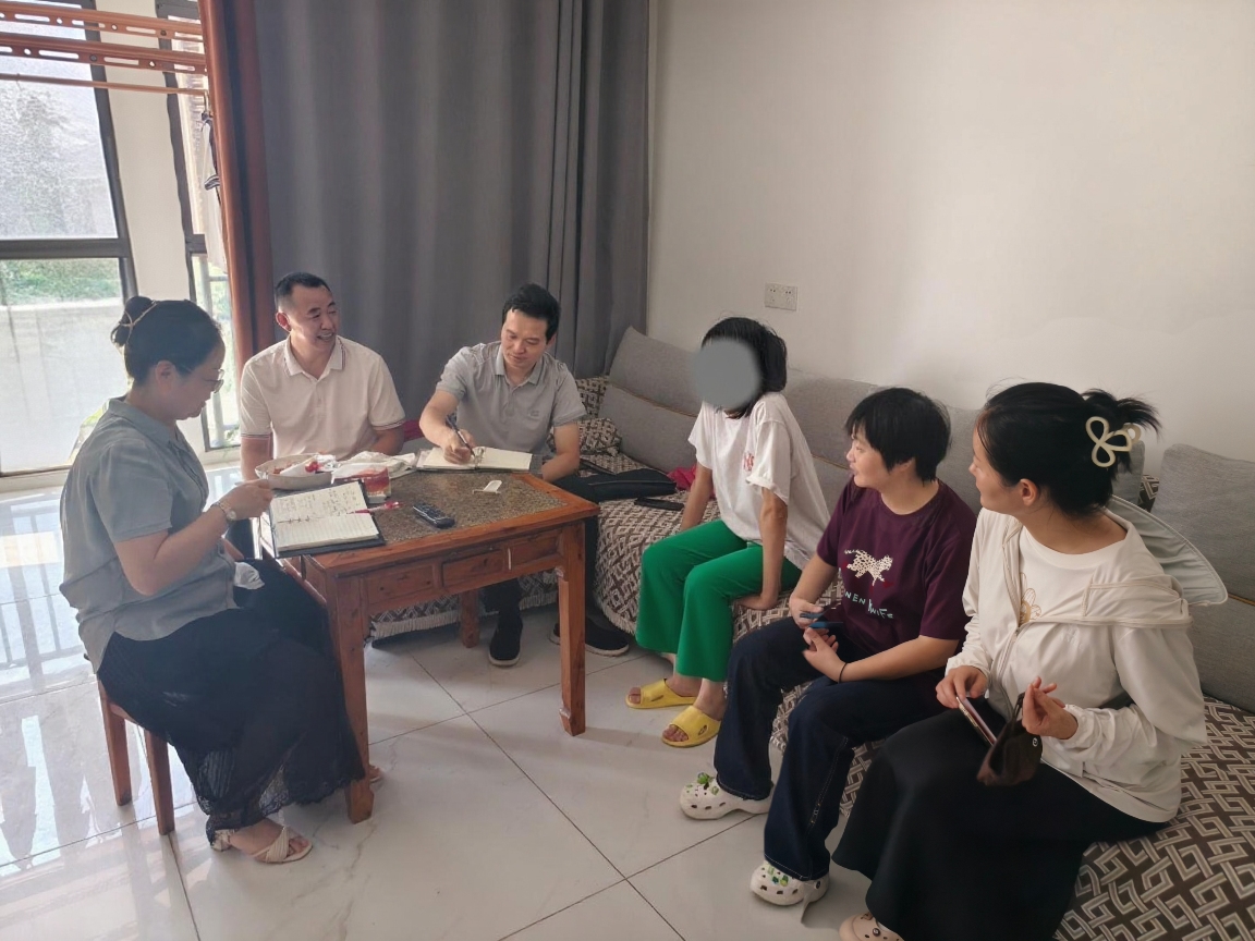 党建引领  民政赋能幸福小区