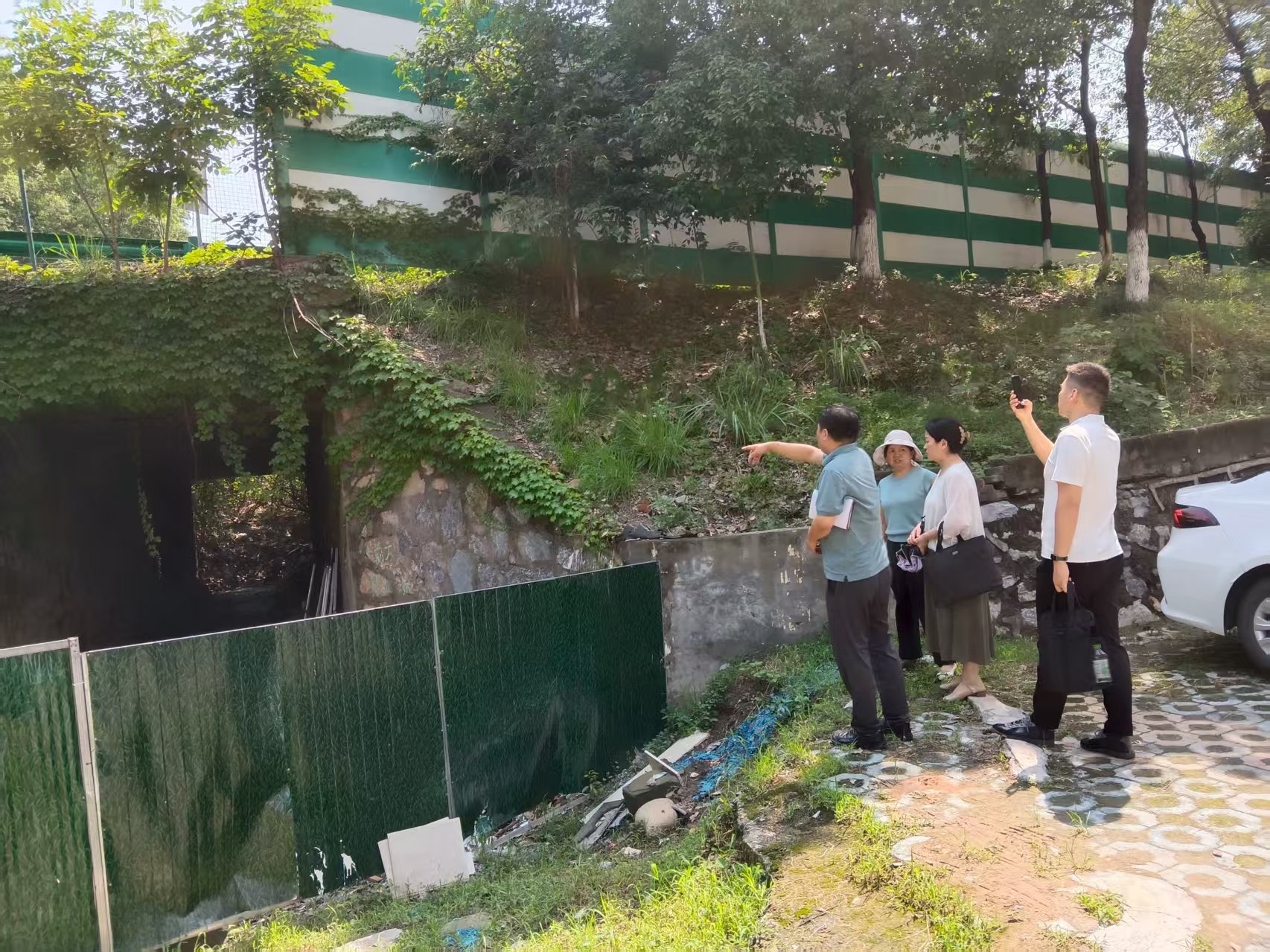 党建引领聚合力 涵洞“肠梗阻”变通途