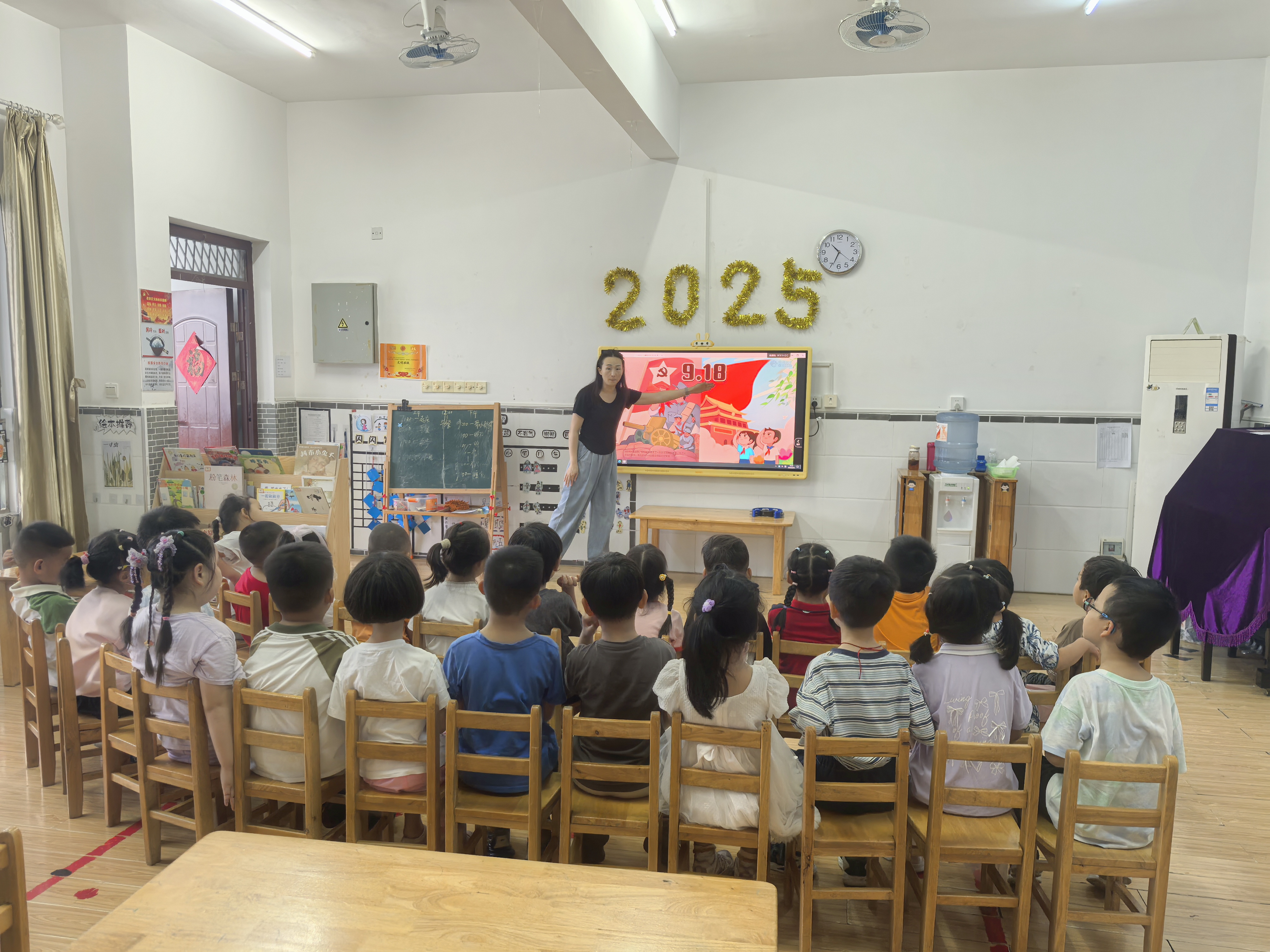 铭记历史守初心  安全演练护成长
