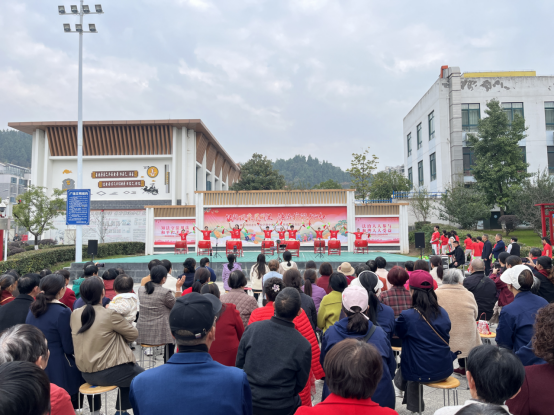 郭家湾村：银龄展风采 法治护夕阳