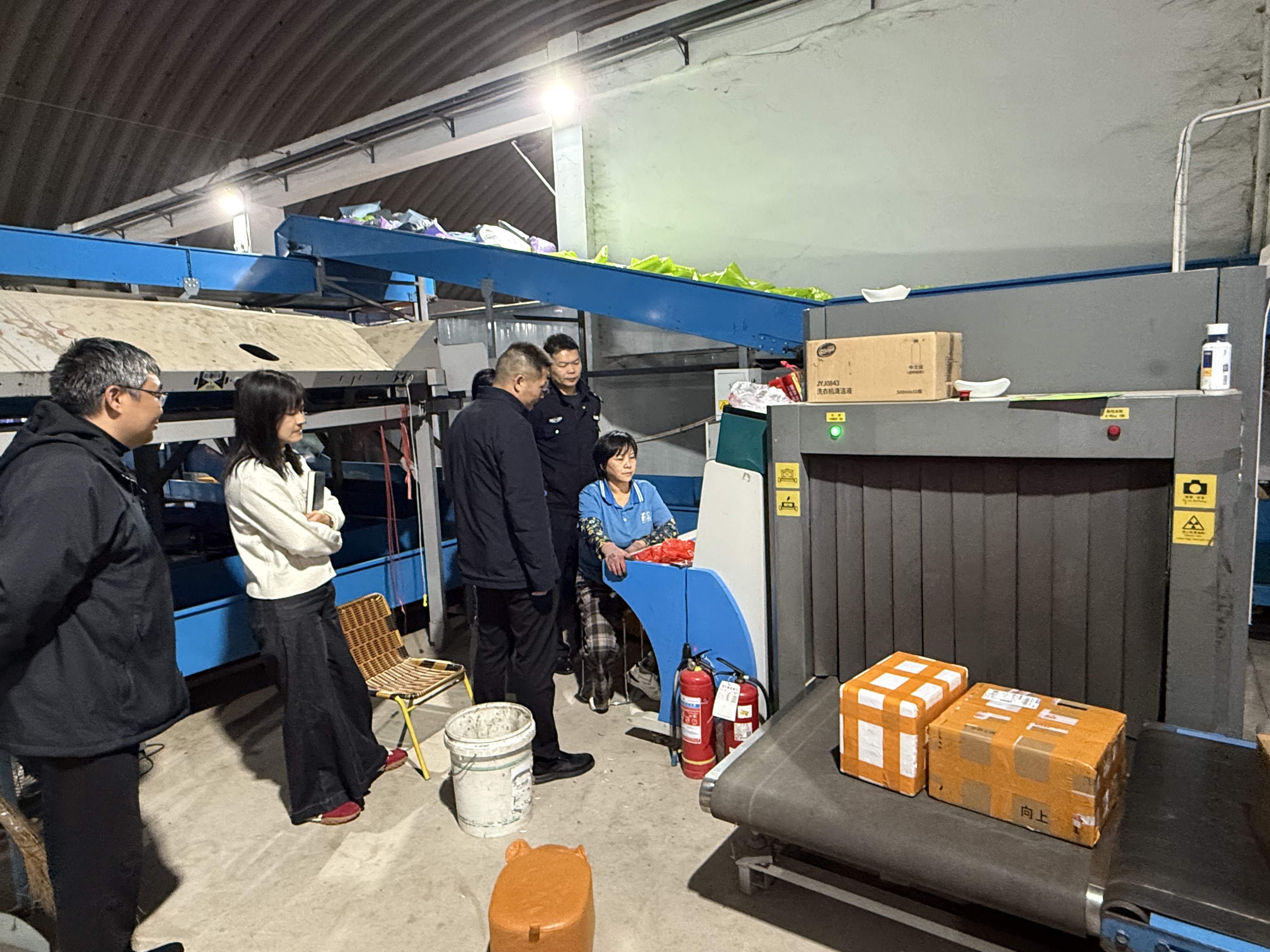 三方联动织密反诈防护网 夷陵邮政管理局联合公安政法系统筑牢寄递安全防线