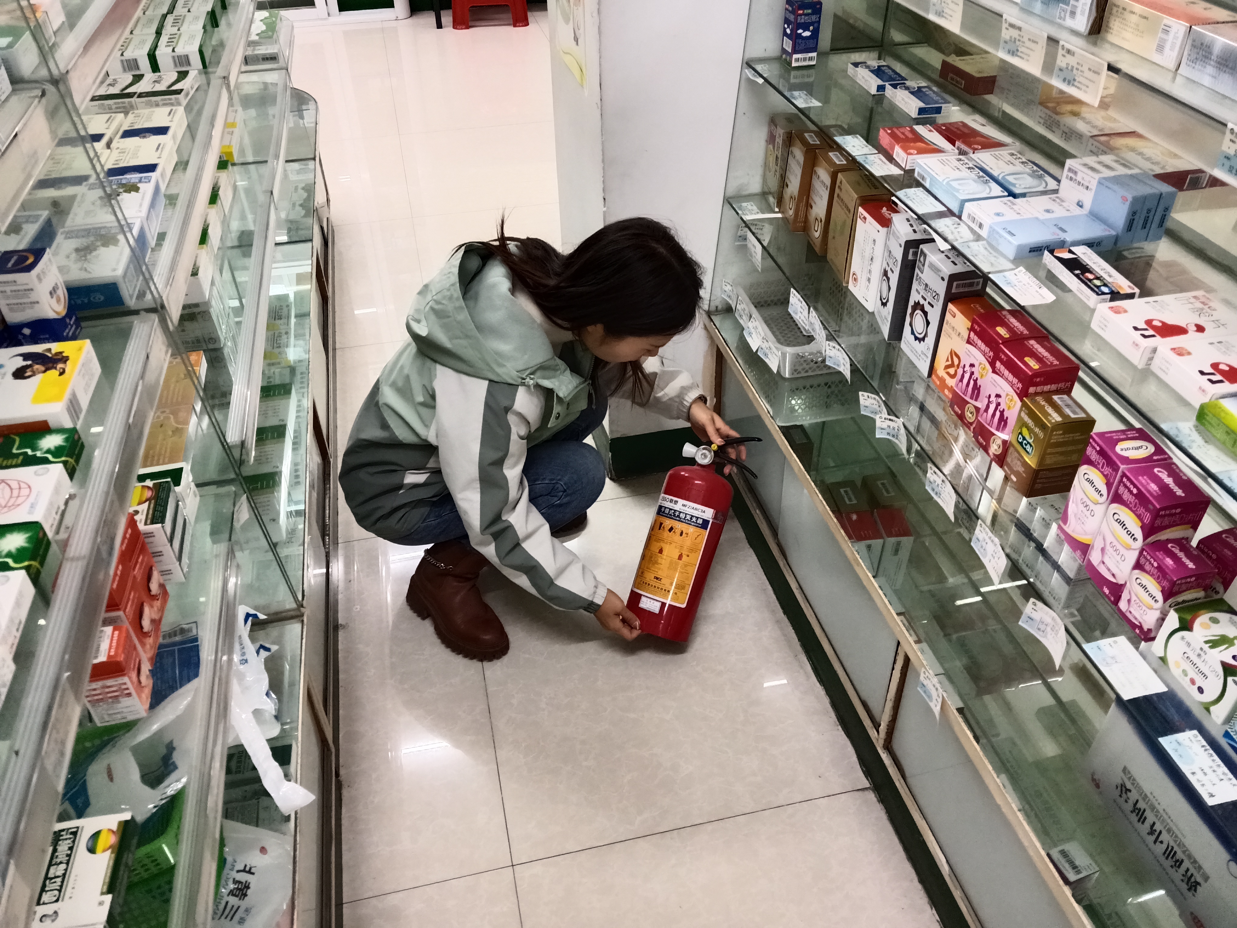 排查安全隐患 筑牢平安防线