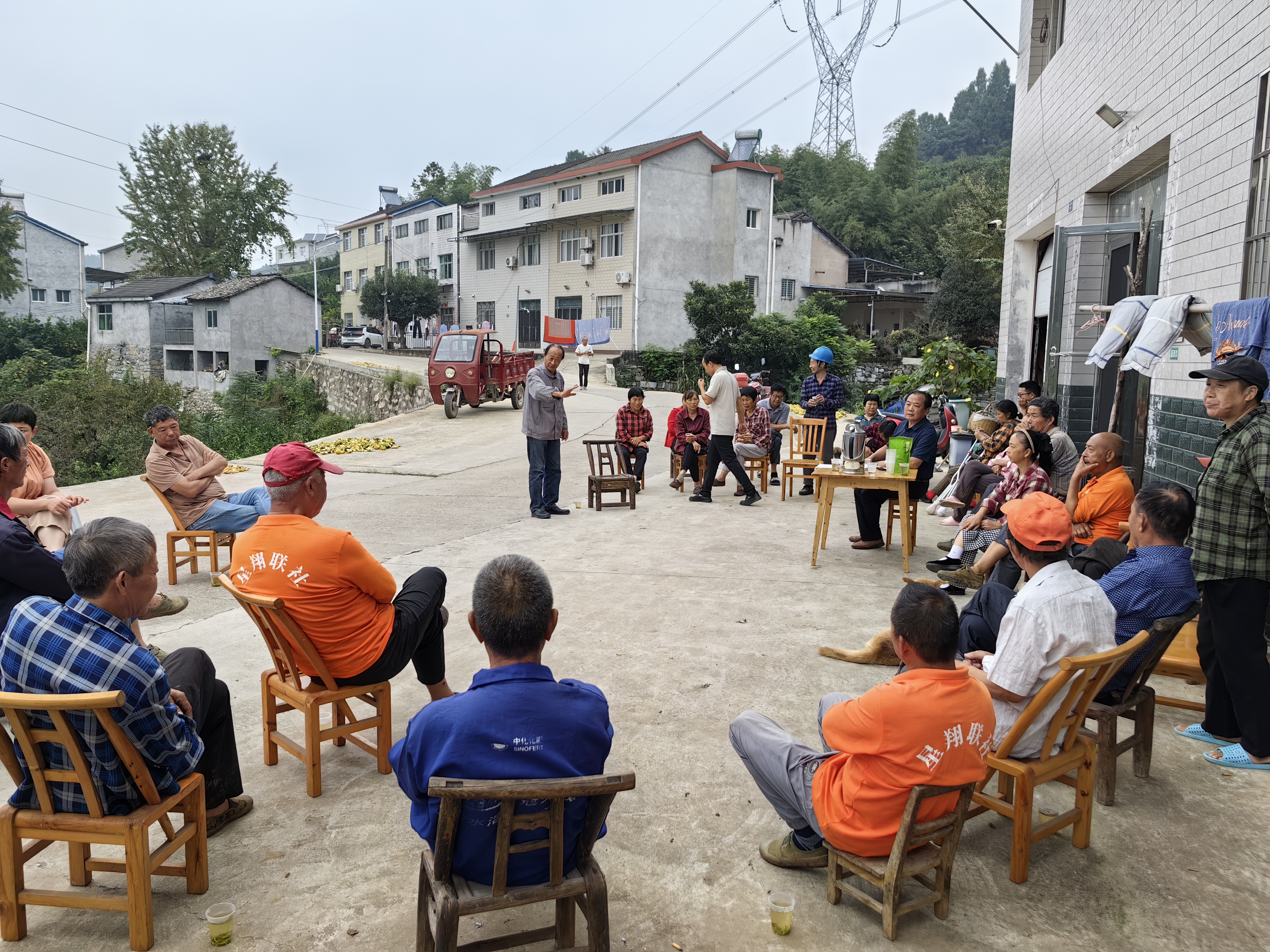 【支客师宣讲】防病害畅销路 乡音宣讲解民忧