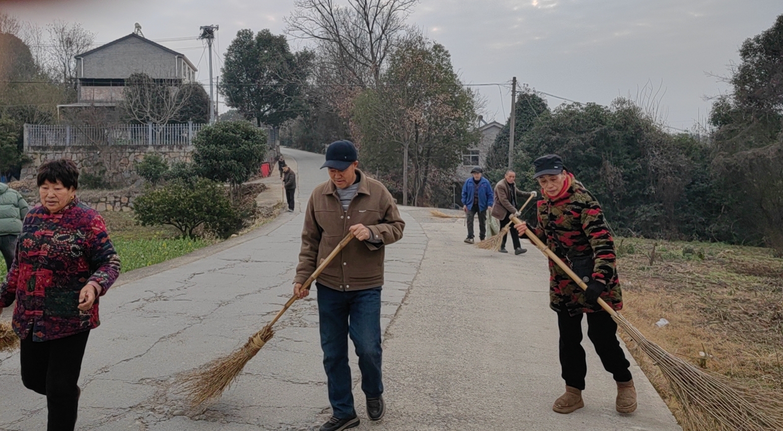 【新时代文明实践】全民动手大扫除 干干净净迎新春
