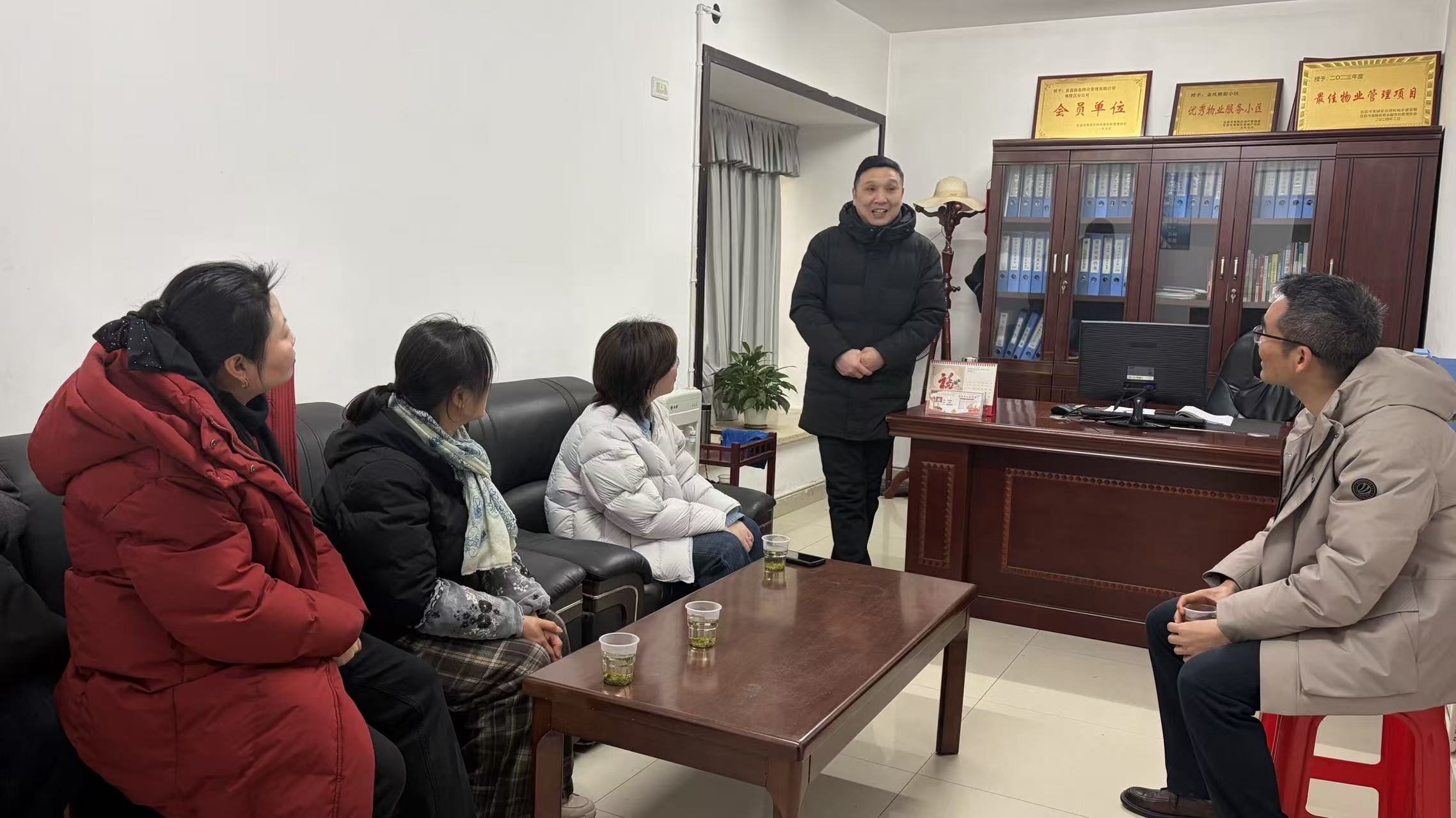 朝阳社区：正月初八送祝福 凝心聚力启新程