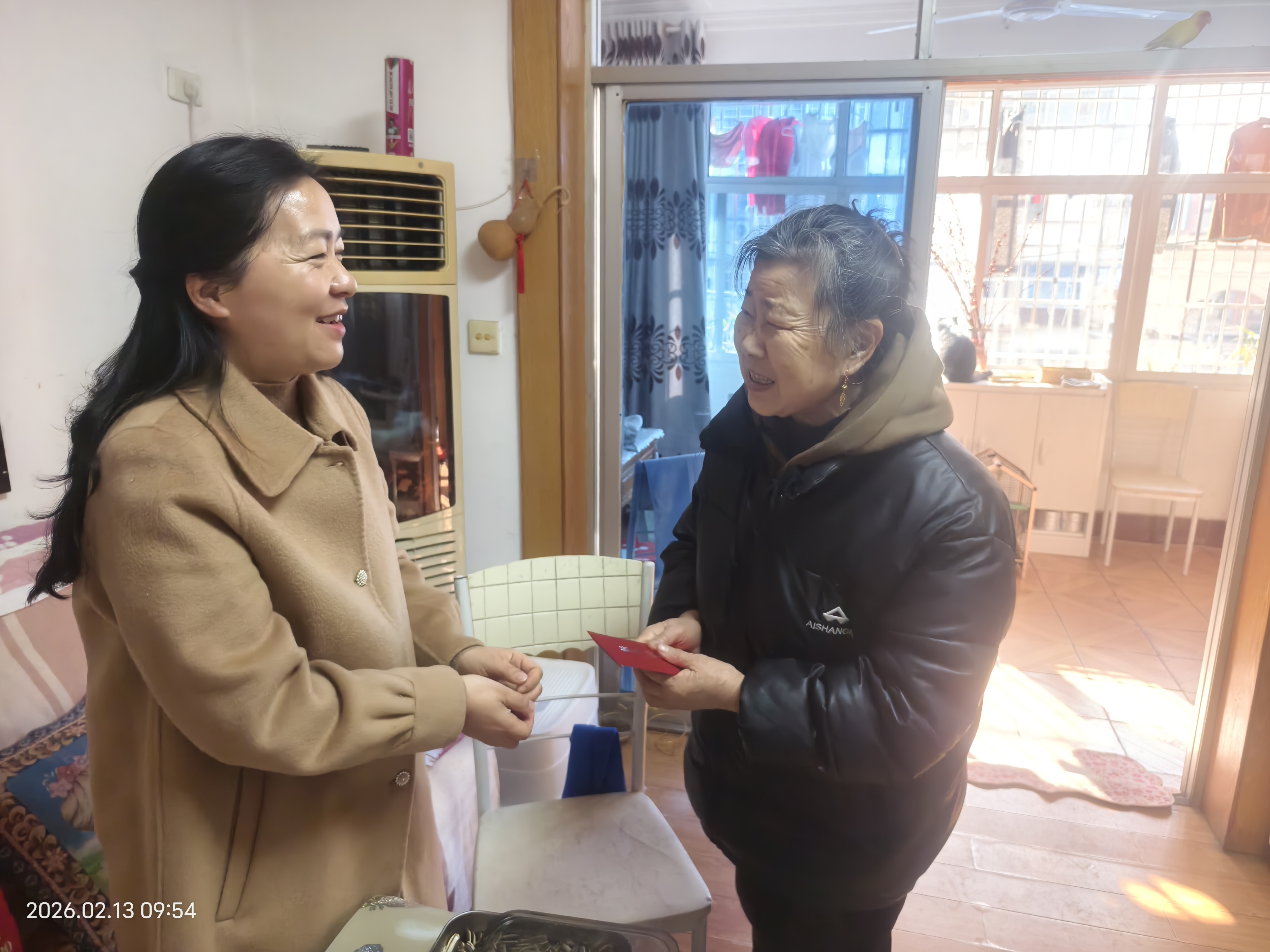 夷陵邮政：关怀暖人心 慰问润一线