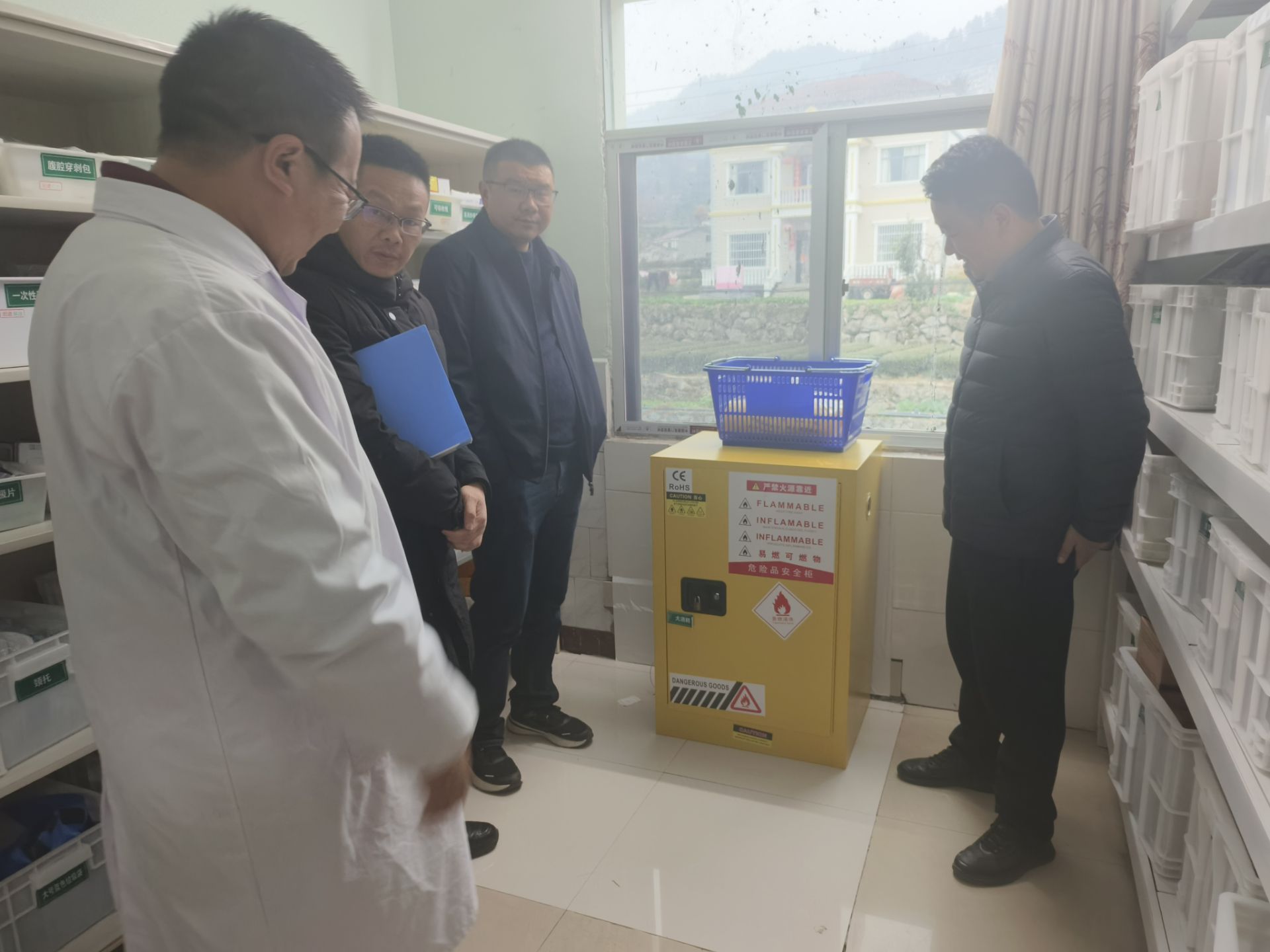 筑牢节前安全防线 守护群众健康平安