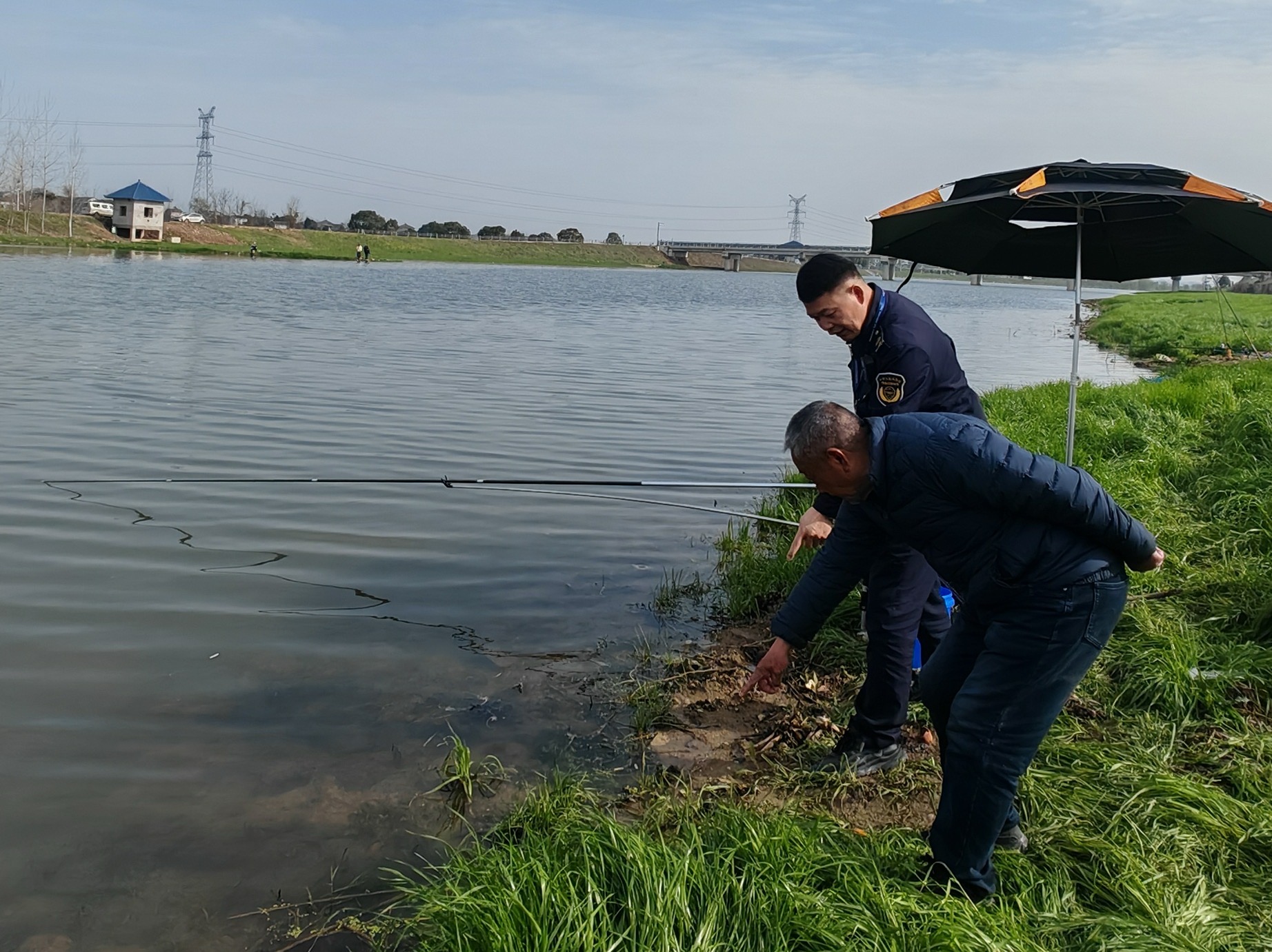 鸦鹊岭镇：守护玛瑙河碧水 筑牢禁渔安全线