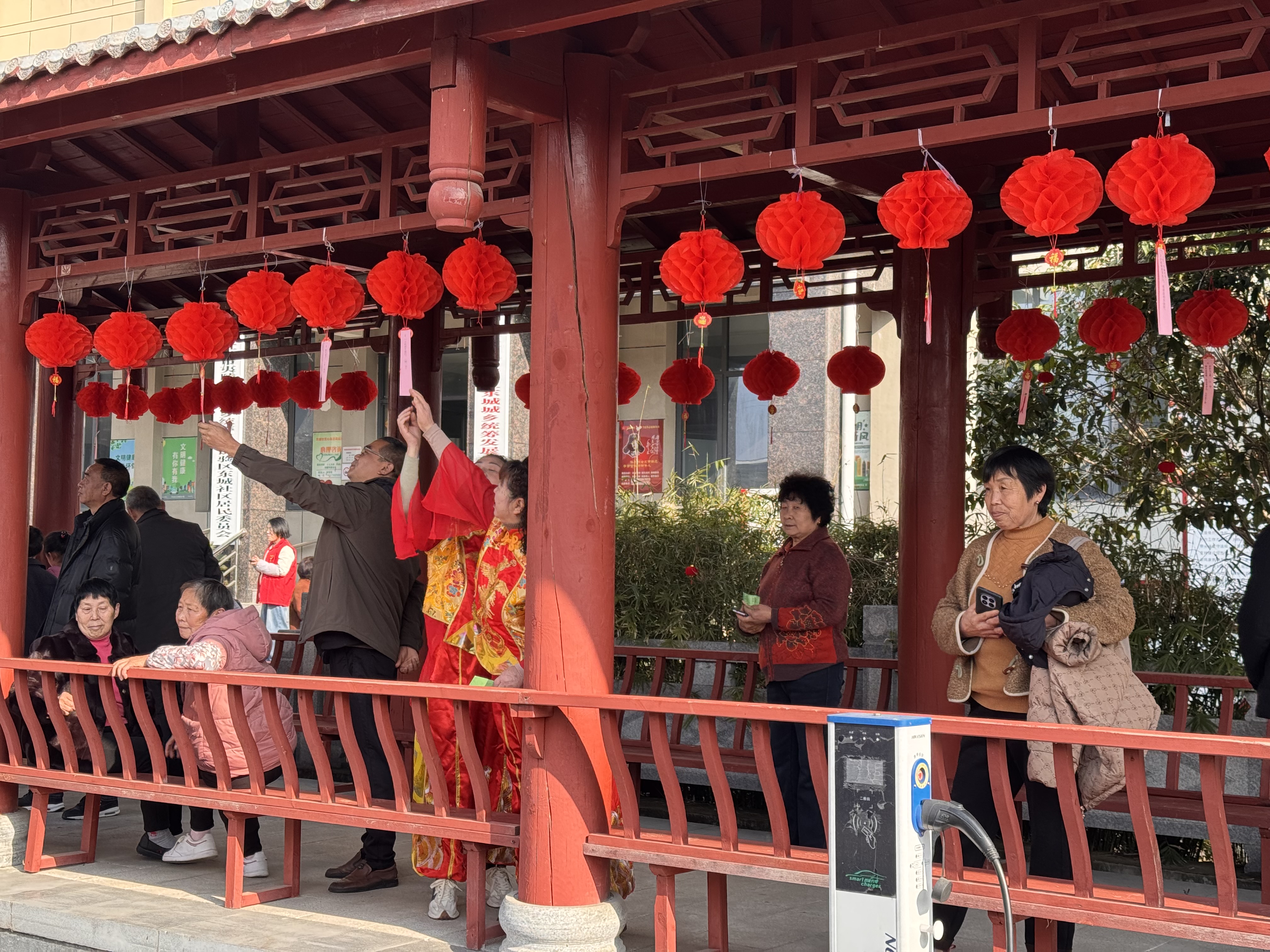 东城社区：春暖花开闹元宵，巾帼筑梦展芳华