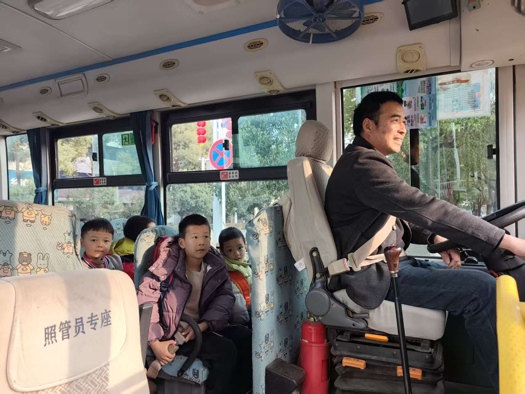 鸦鹊岭镇：人岗精准“速配” 服务直达一线