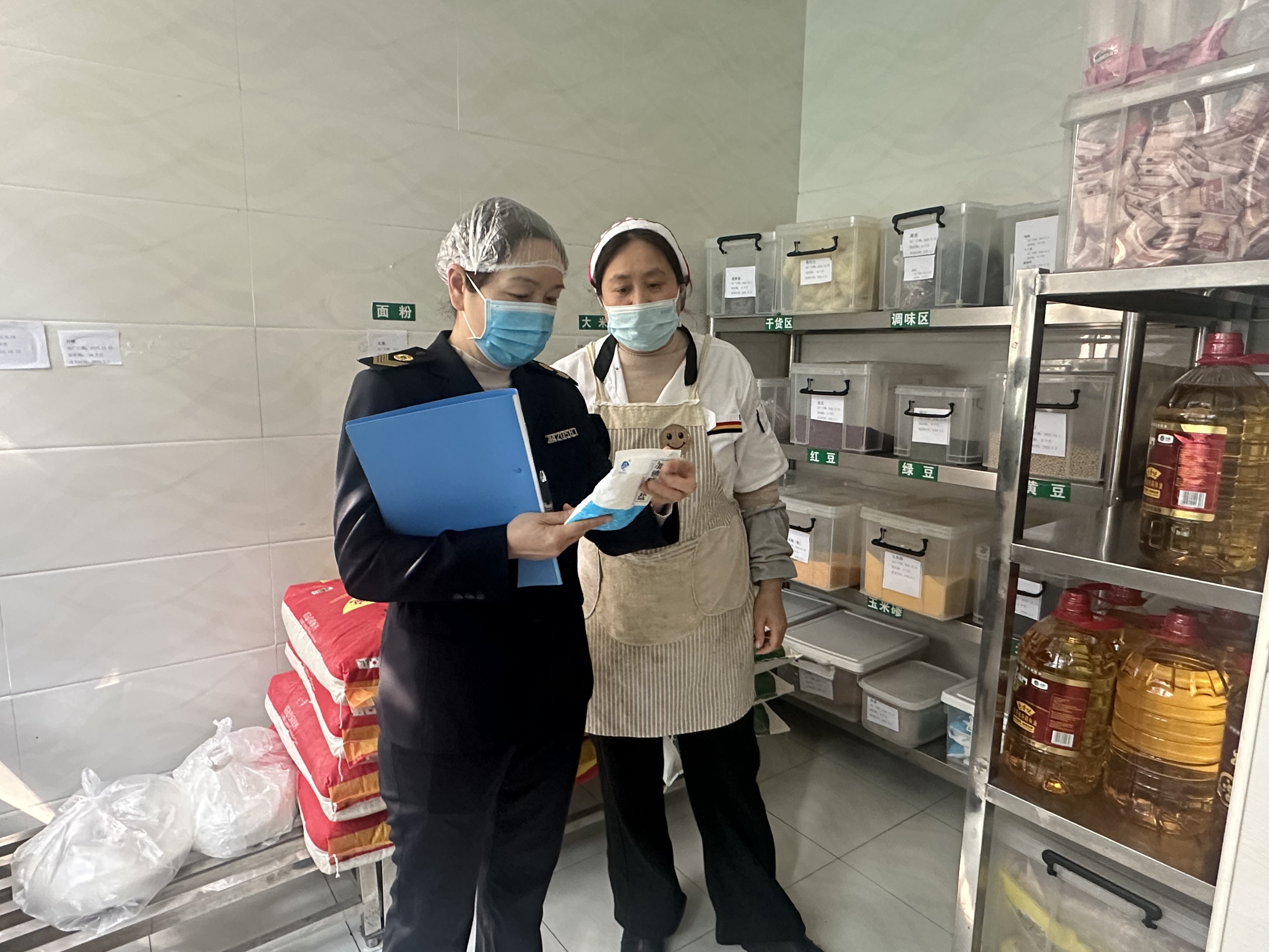 开展校园春季传染病防控督导 筑牢师生健康防线