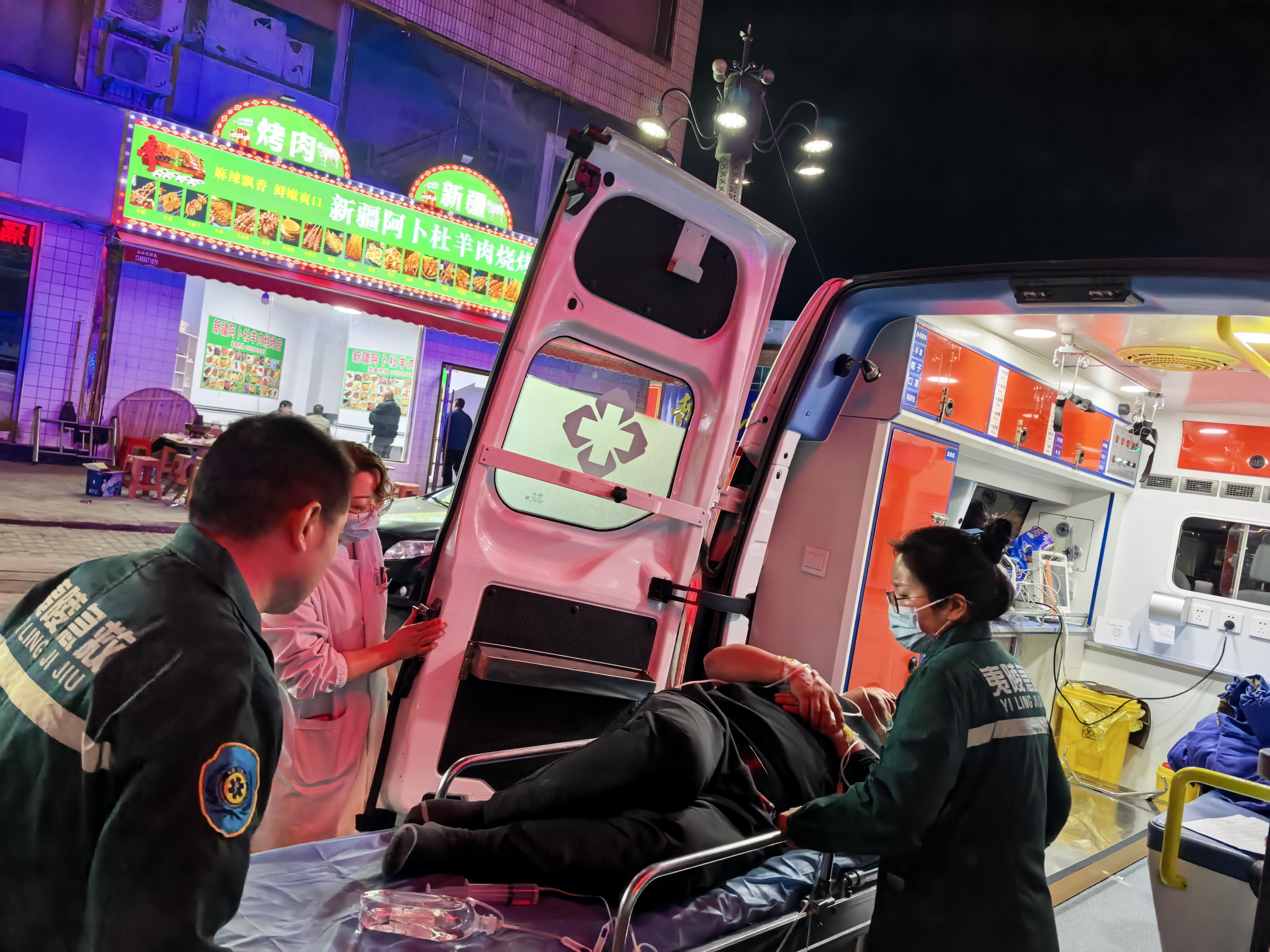 生死竞速护心脉 基层急救显担当