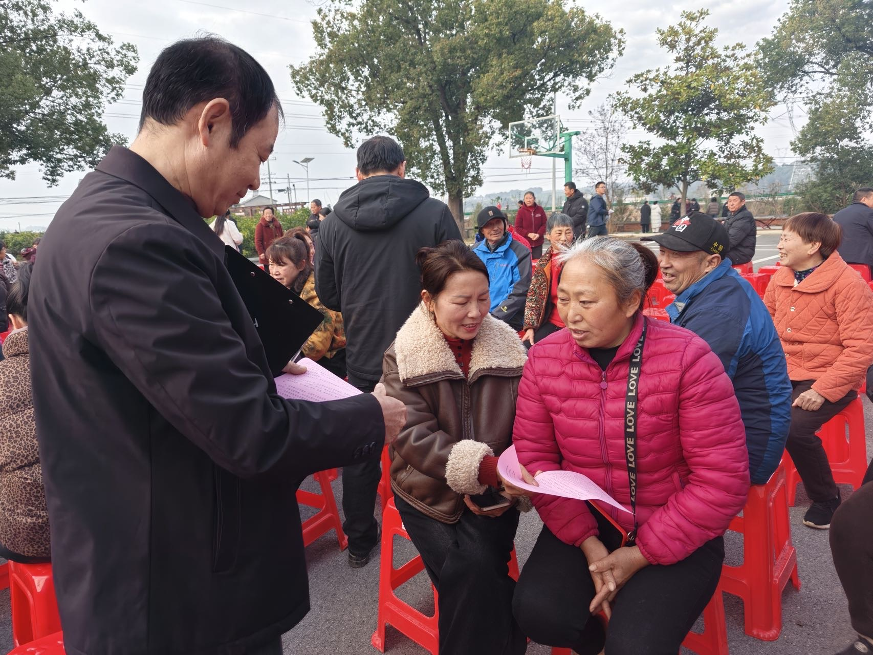 数字赋能惠民生 村企共建促振兴——夷陵联通以通信服务助力乡村发展