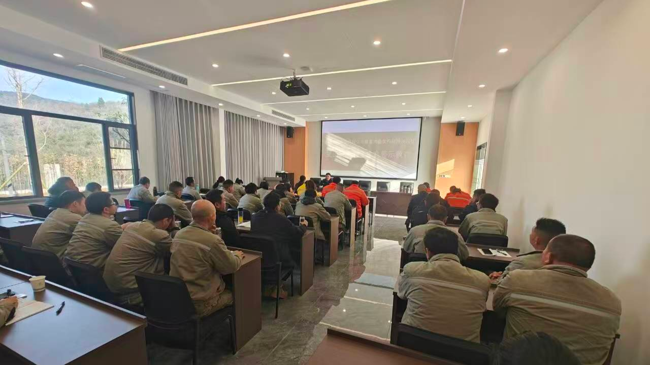 安全生产第一课开讲 警企联动筑牢发展基石