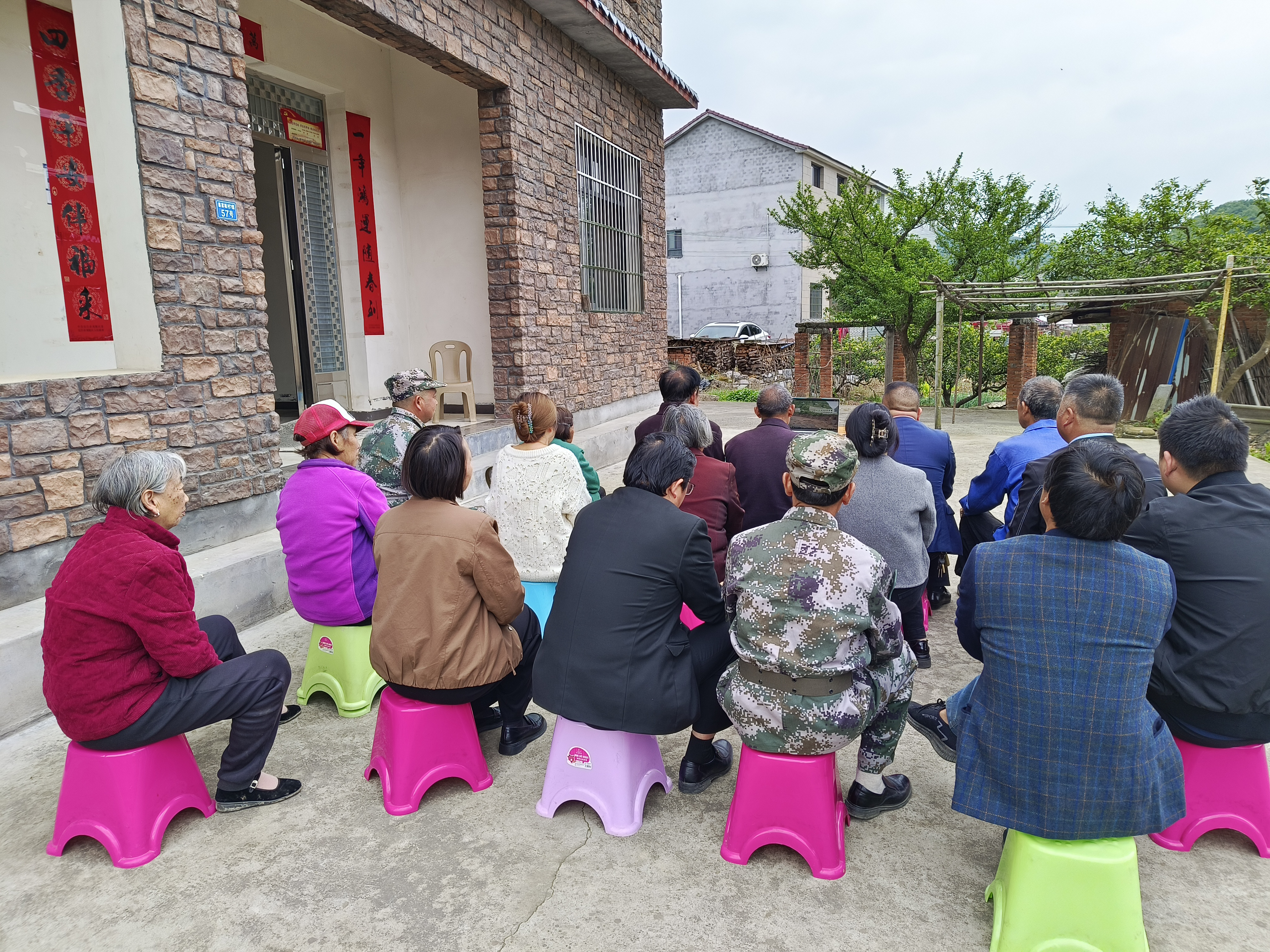 姜家畈村：屋场会上学案例 防汛演练筑防线