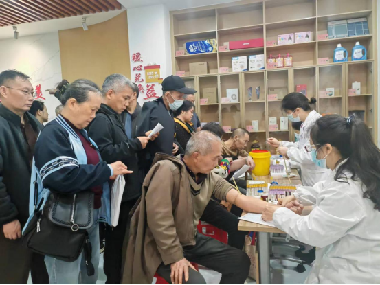 锦江社区：爱你老己 情暖桑榆