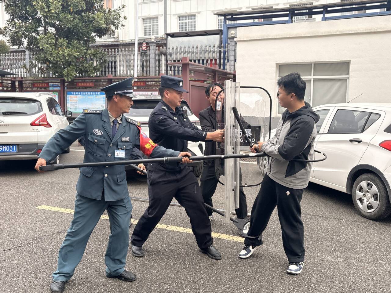 下堡坪乡卫生院：筑牢安全防线，护航健康发展