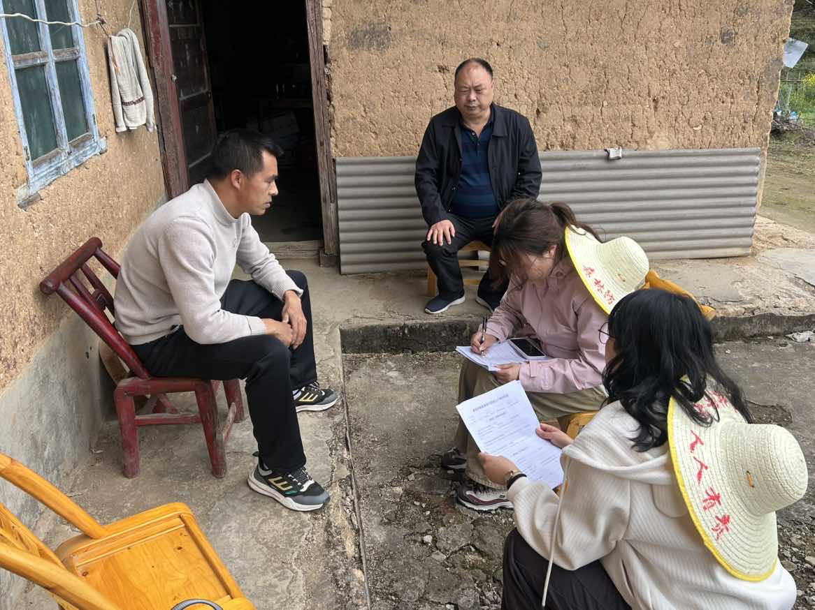 倾听民声察实情 服务基层促振兴