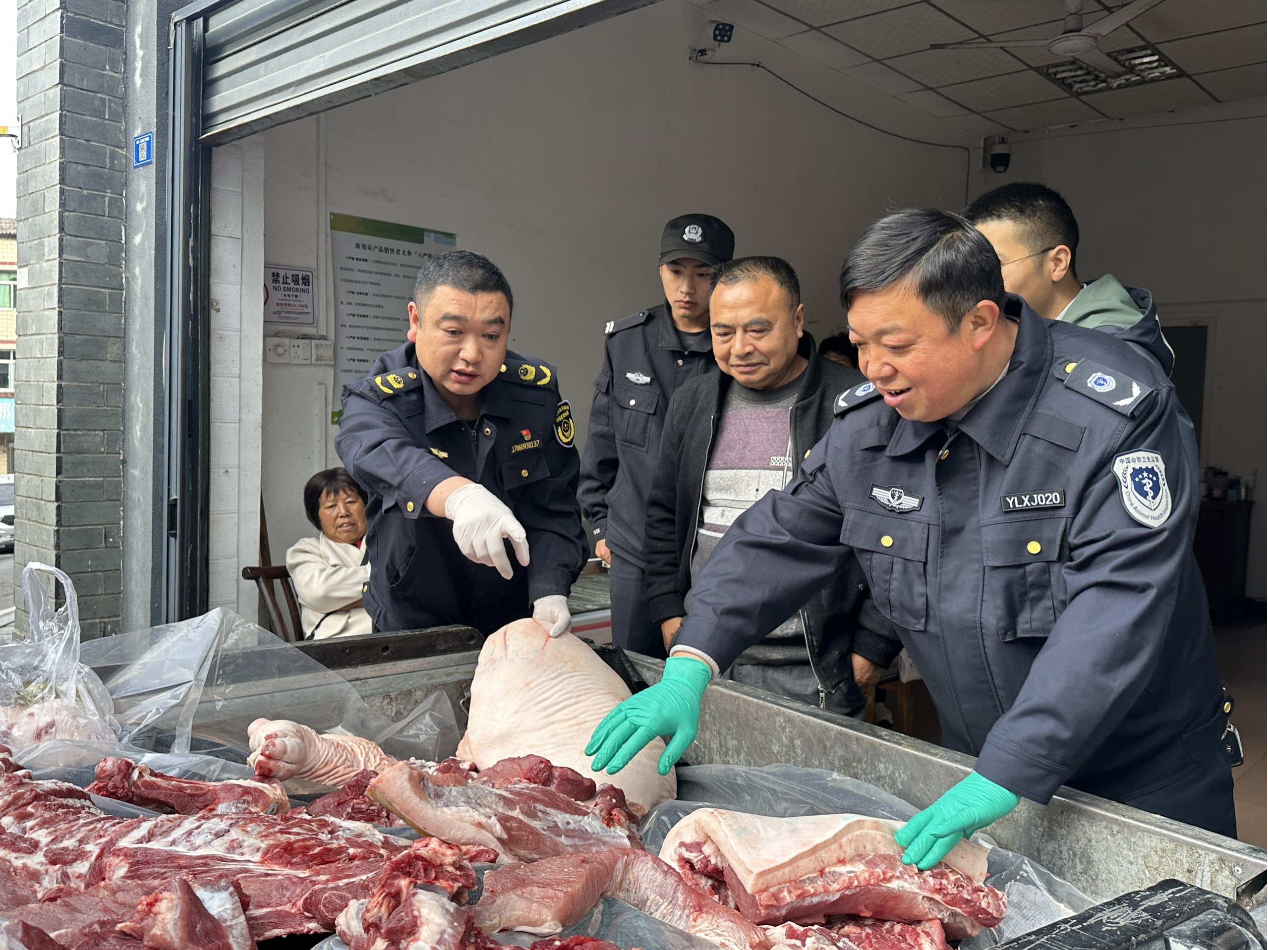 黎明突查不打招呼 舌尖安全绝不马虎