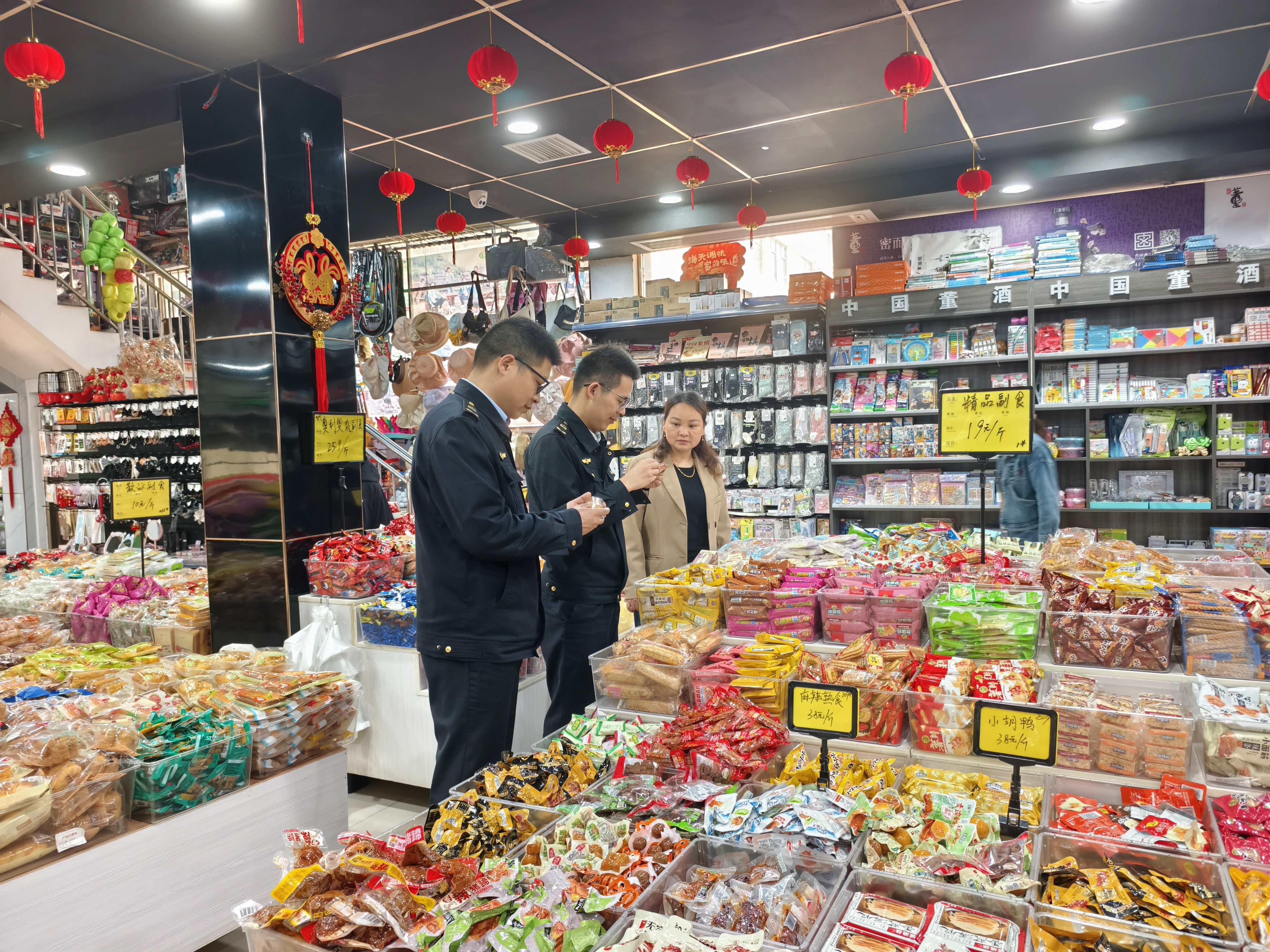 五一“食”刻不放松 守护“一老一小”舌尖安全