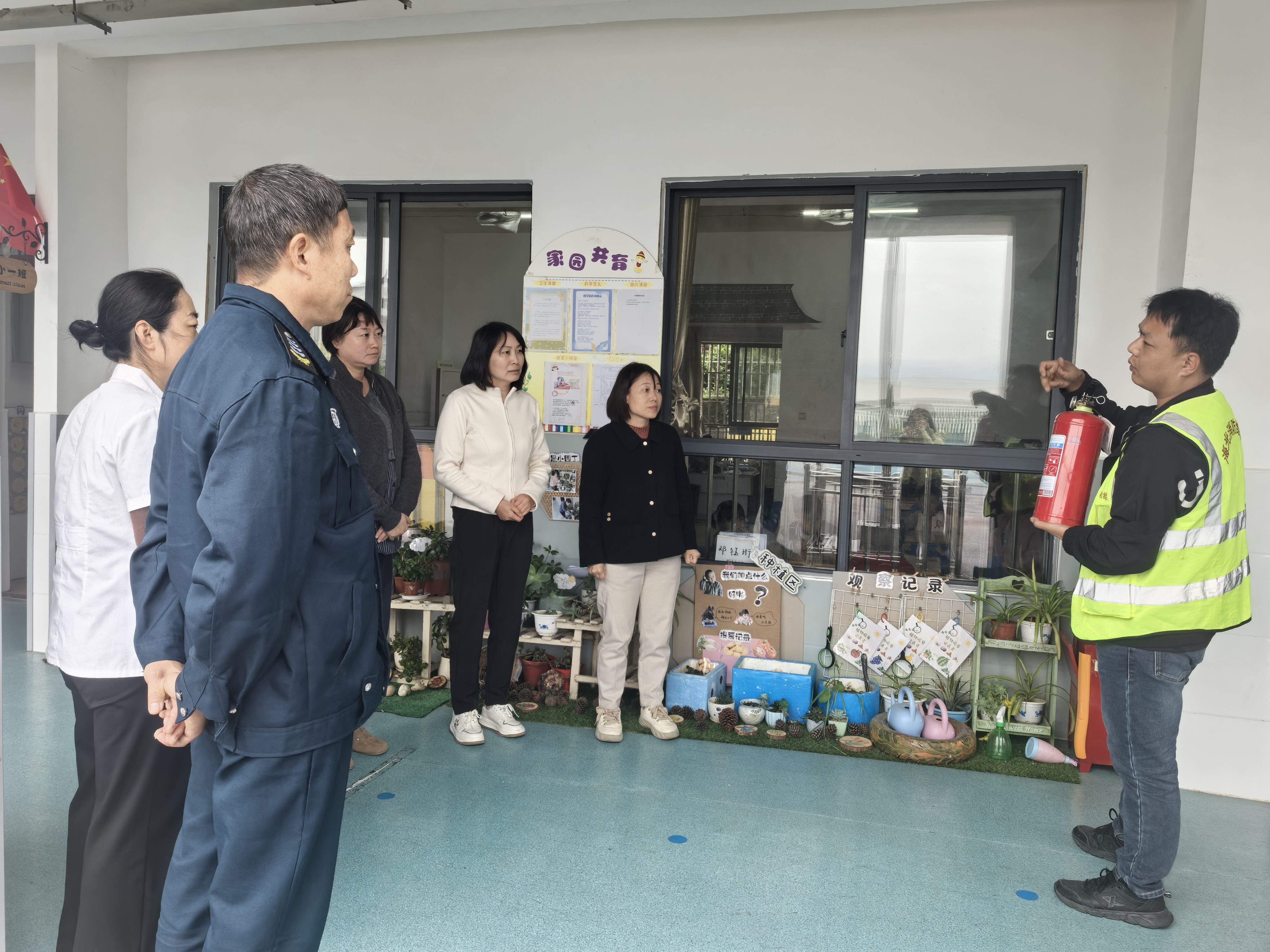 三斗坪分园：学消防技能 守校园安全