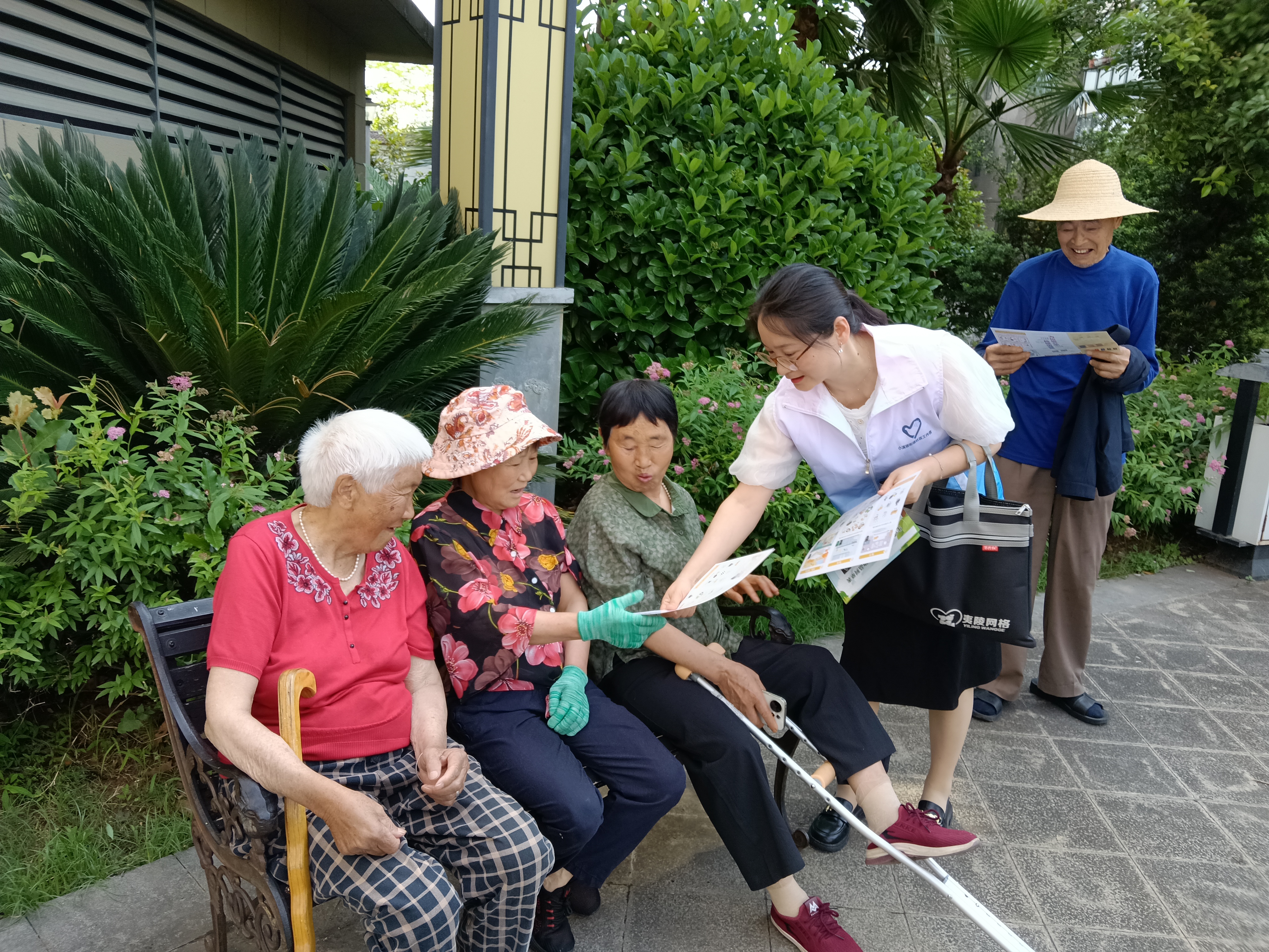 长江市场社区：积极践行垃圾分类 共建美好社区环境