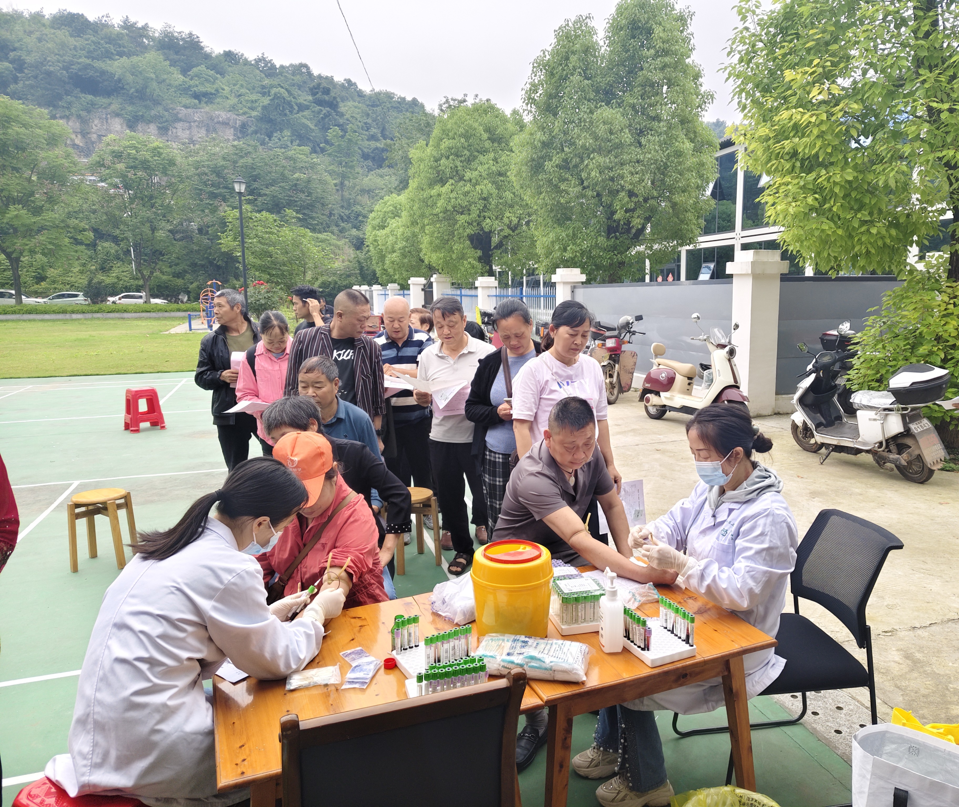文仙洞村：义诊体检进乡村 守护健康零距离