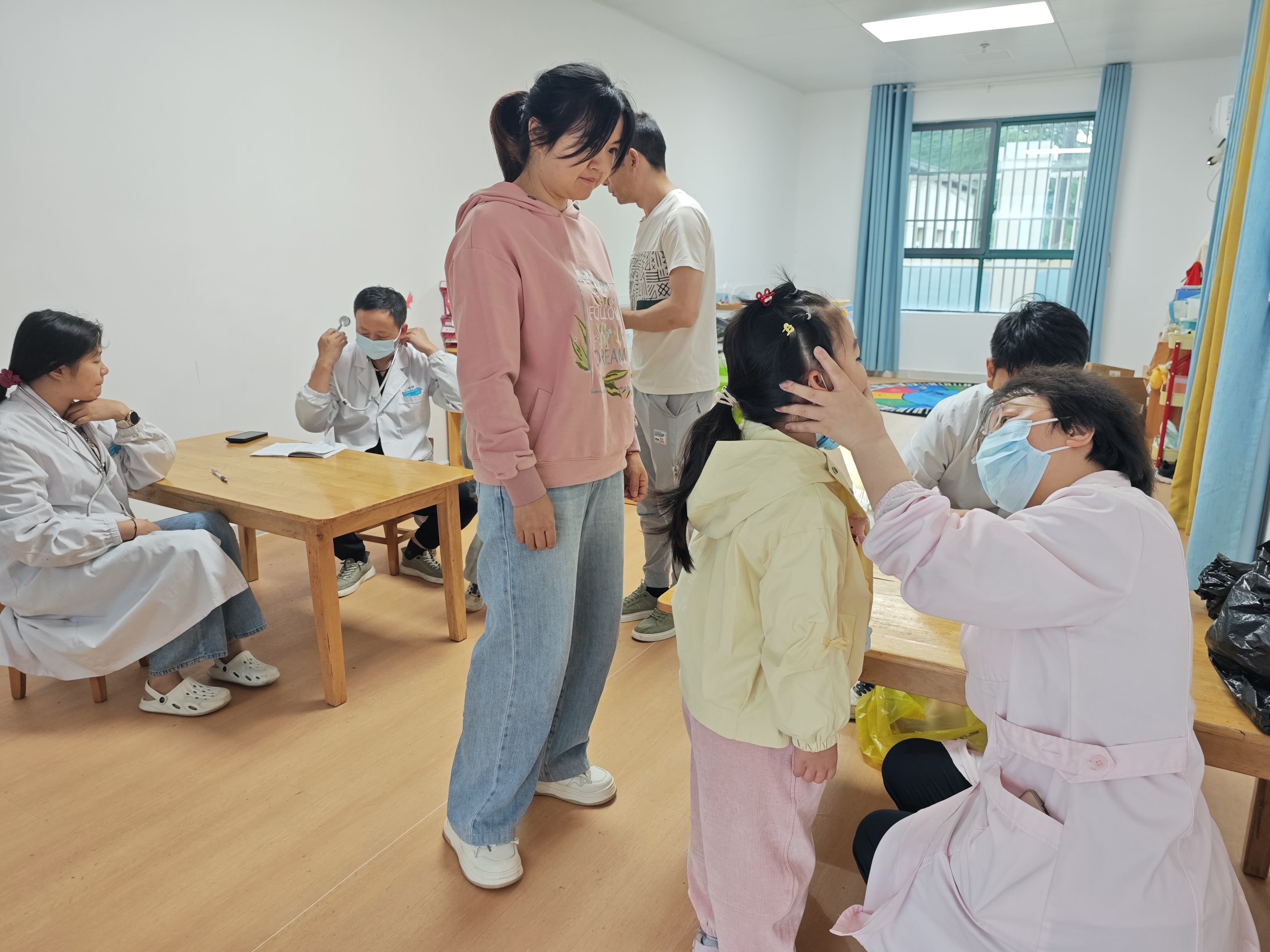 樟村坪镇卫生院：暖心体检护成长 健康护航幼年华