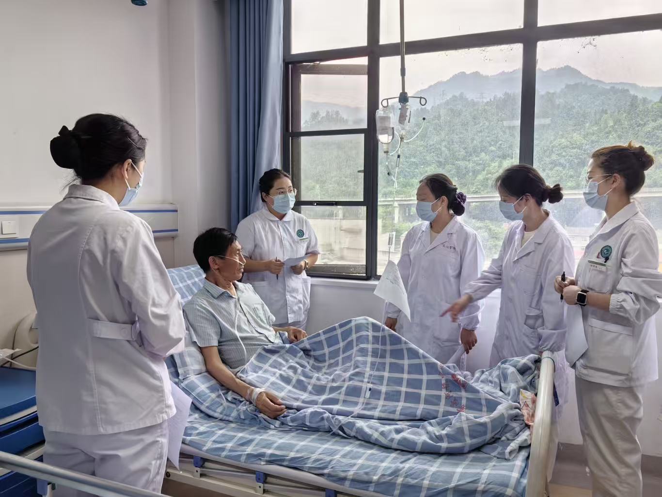 专家沉到雾渡河 能力留在百姓家