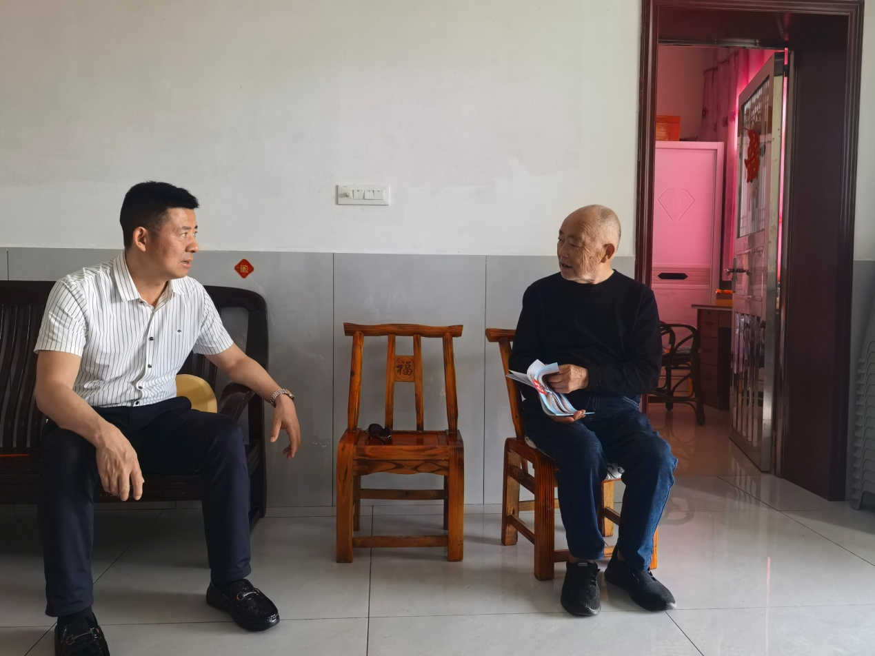 鸦鹊岭社区：送学上门传党音 温情关怀暖人心