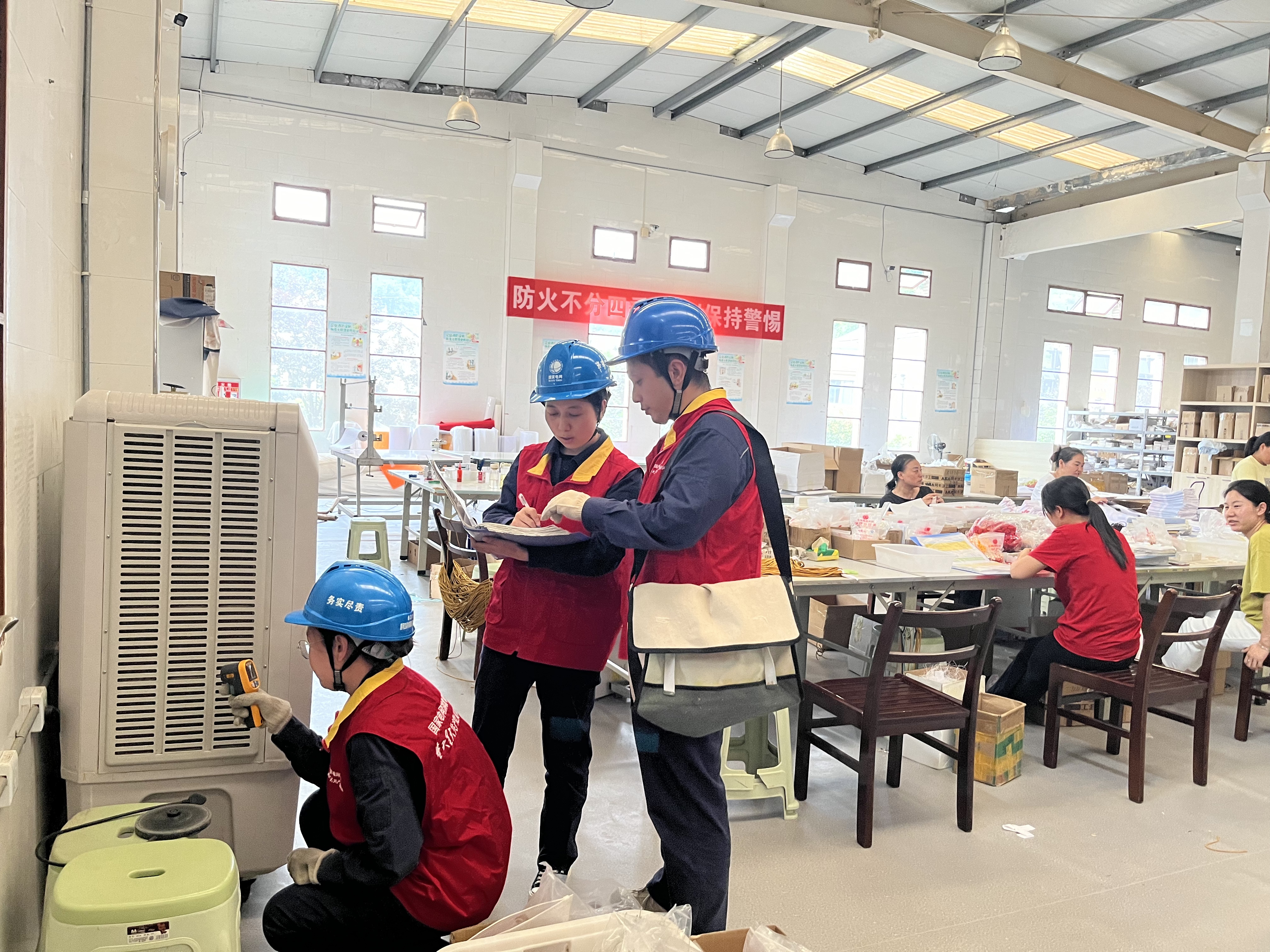 夷陵供电：端午专项用电检查，筑牢民俗企业“安全堤”