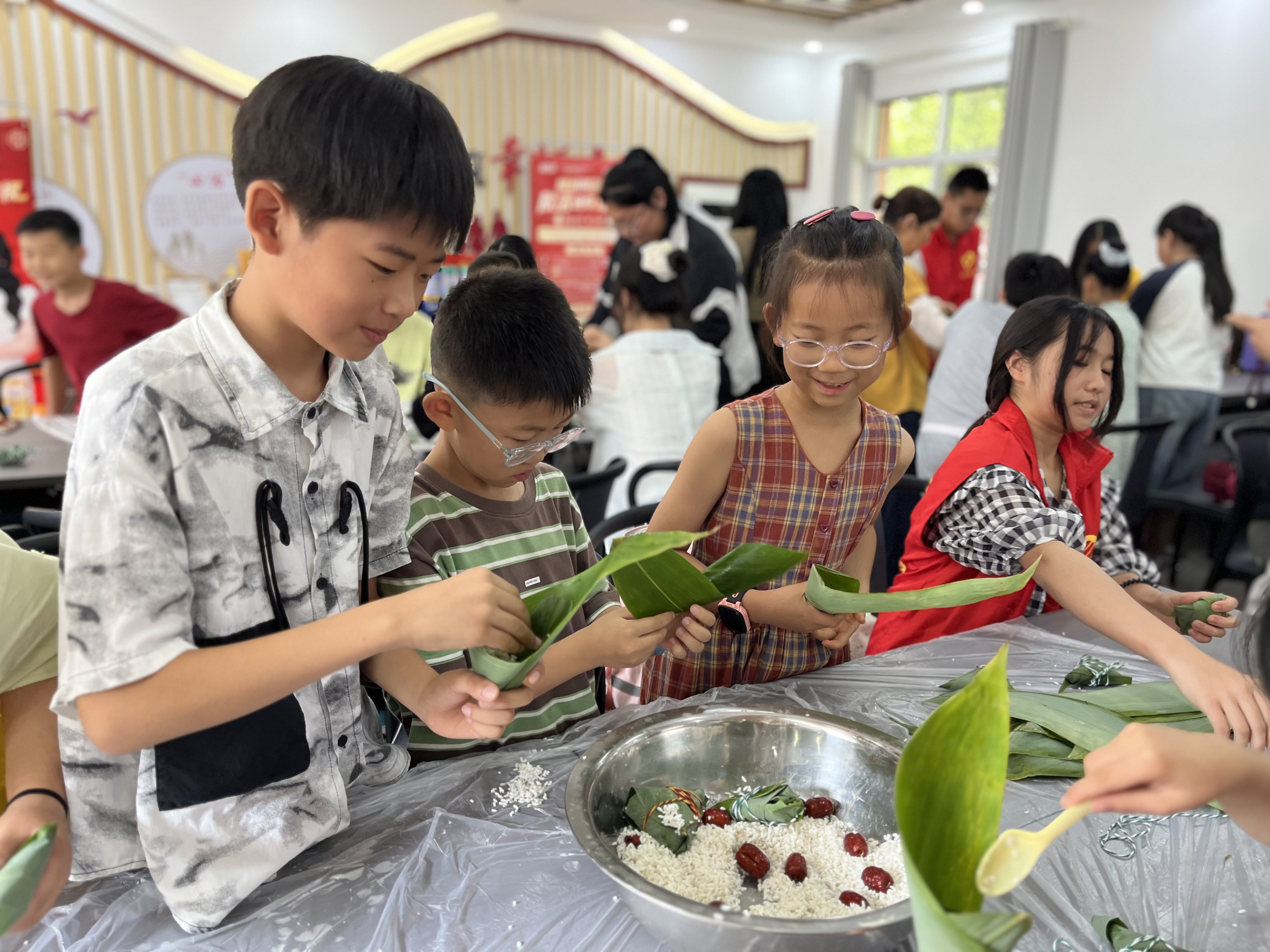 粽叶飘香传文脉 文明实践过端午