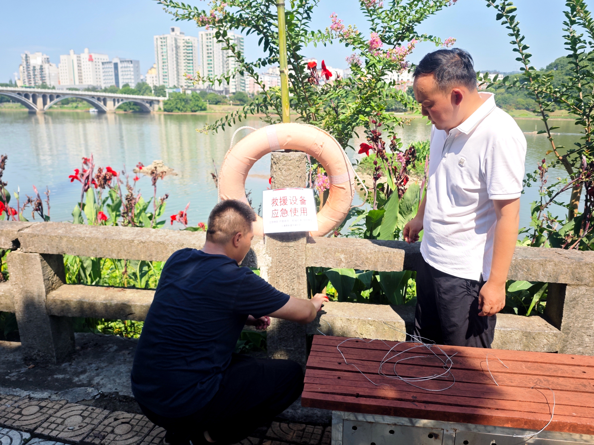平湖社区：织密水域安全防线 筑牢盛夏防护高墙