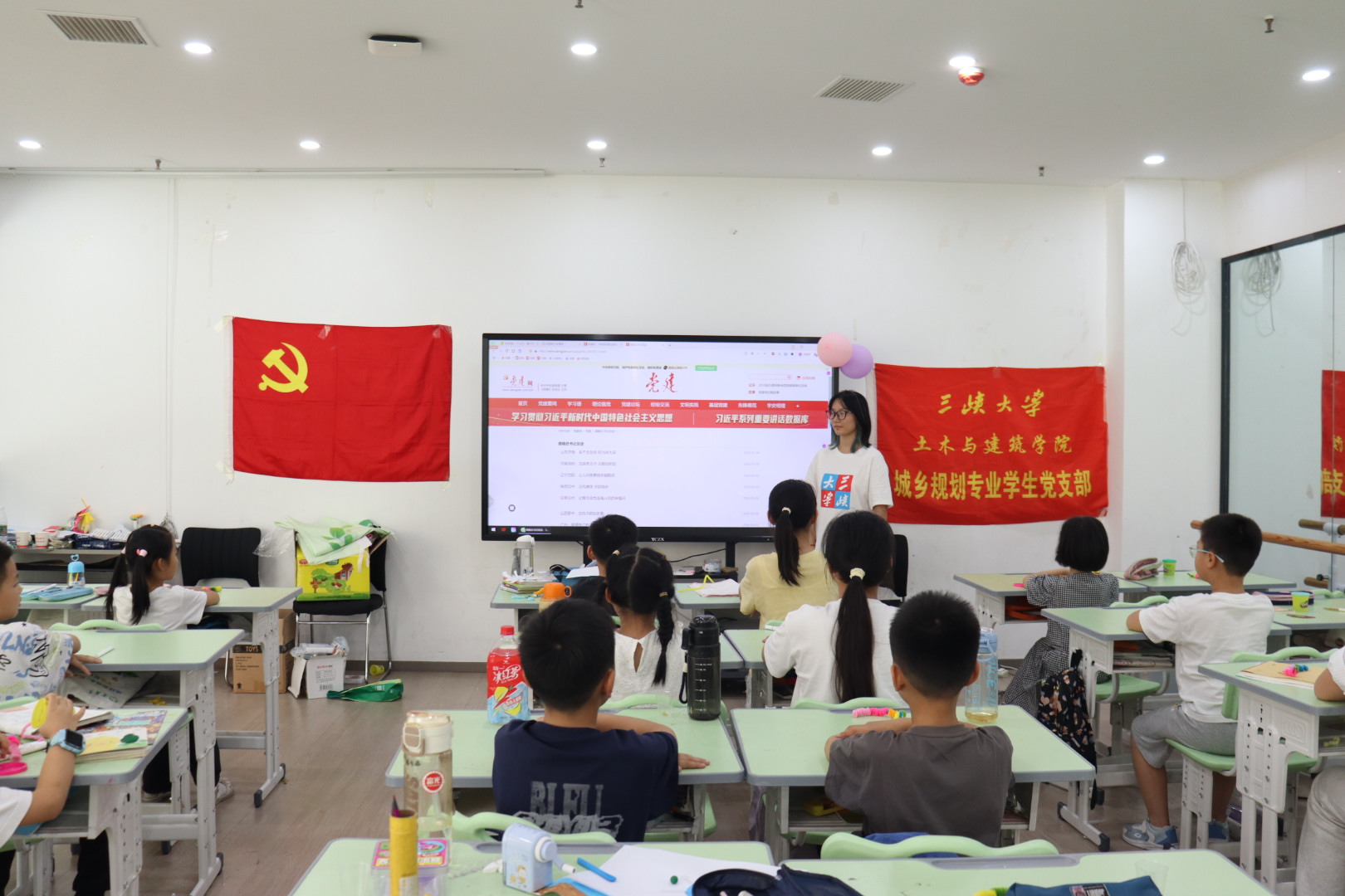 绿洲社区：童心跟党走 知礼明初心