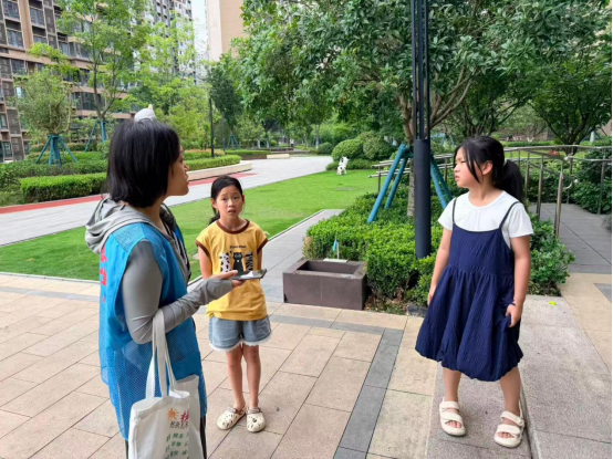 锦湖社区：社区上门送安全 织牢夏日防溺网