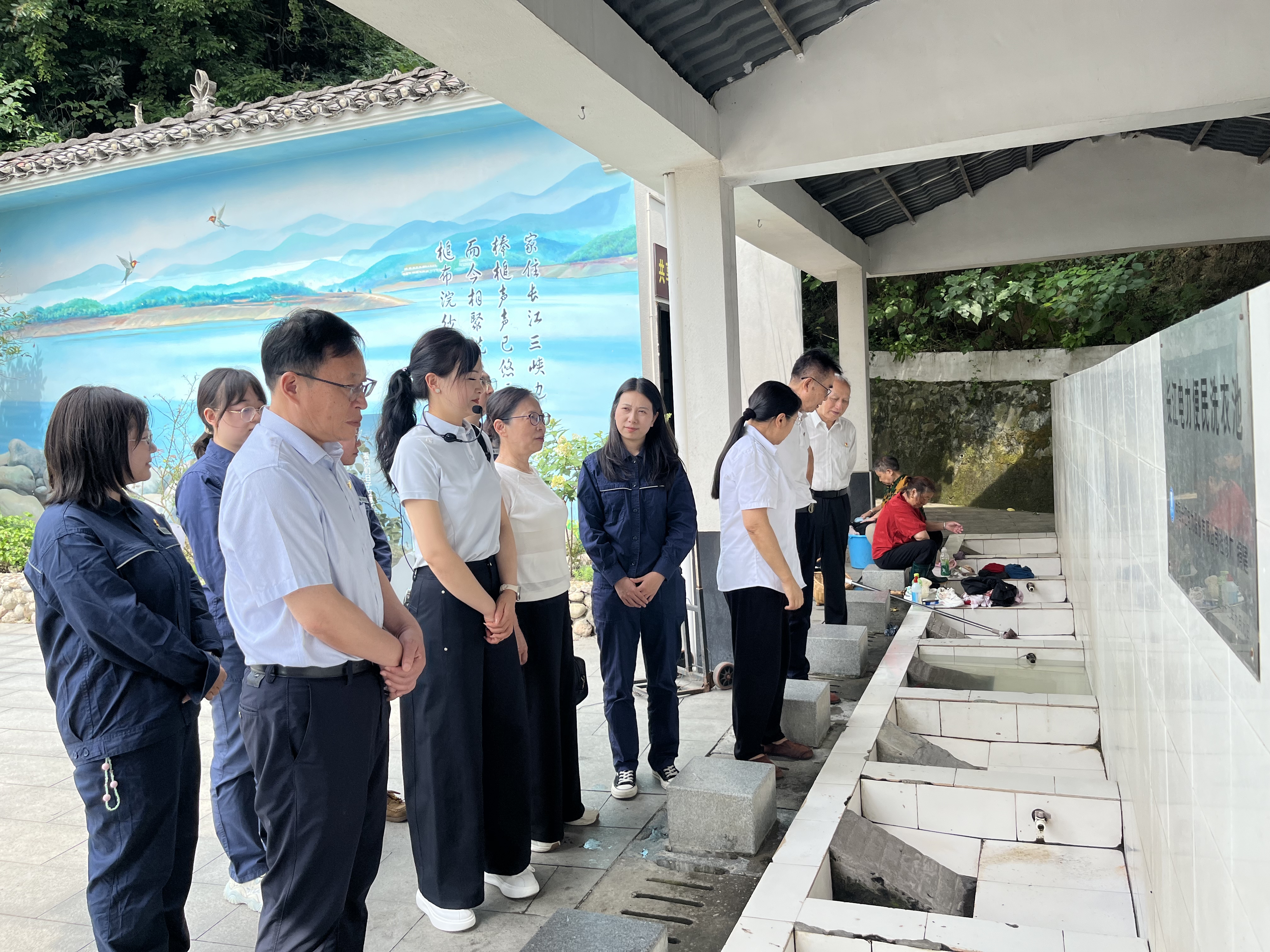 夷陵供电：青老同心践初心 实干笃行庆“七一”