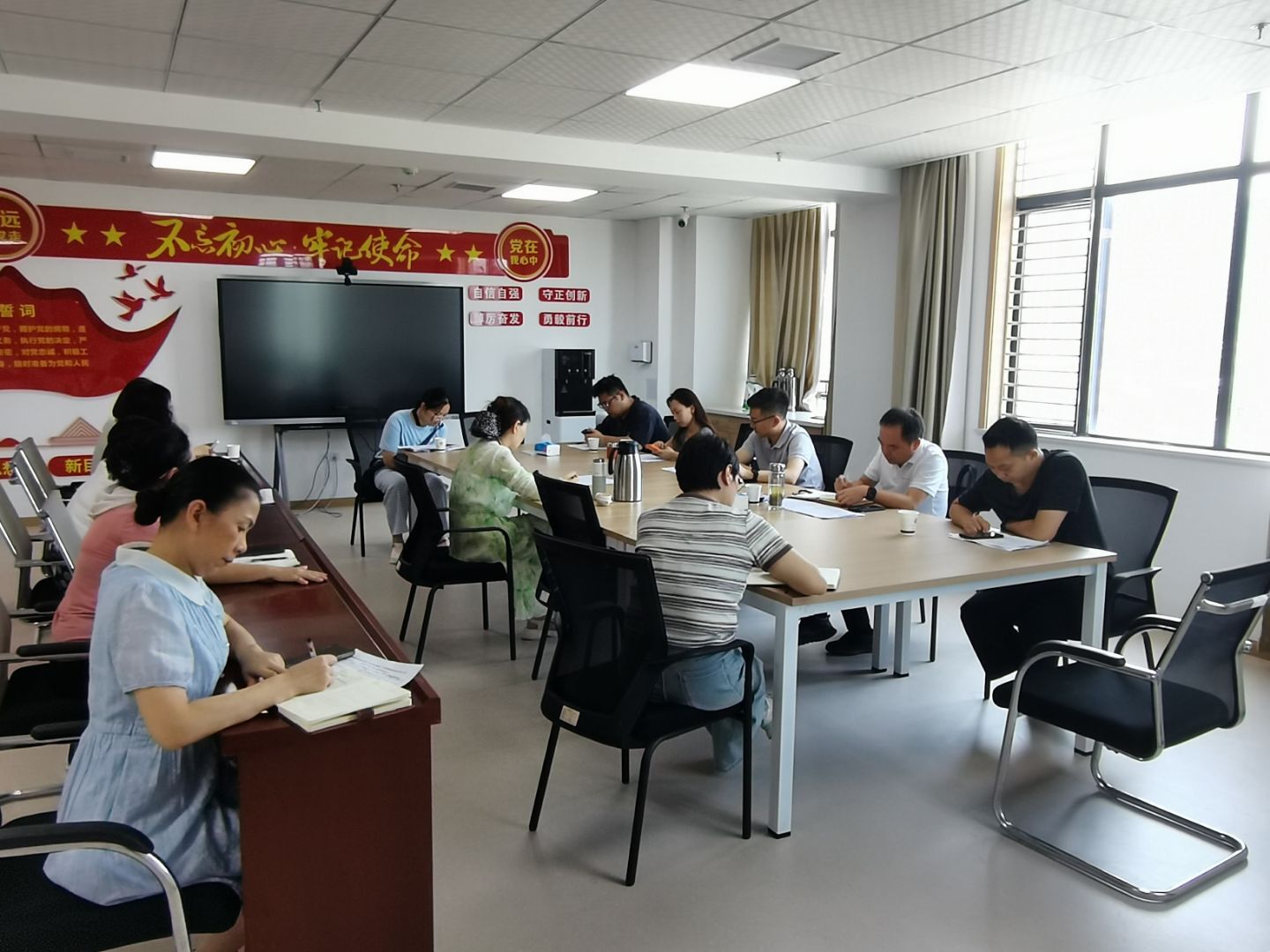 把脉问诊找短板 以考促干提质效