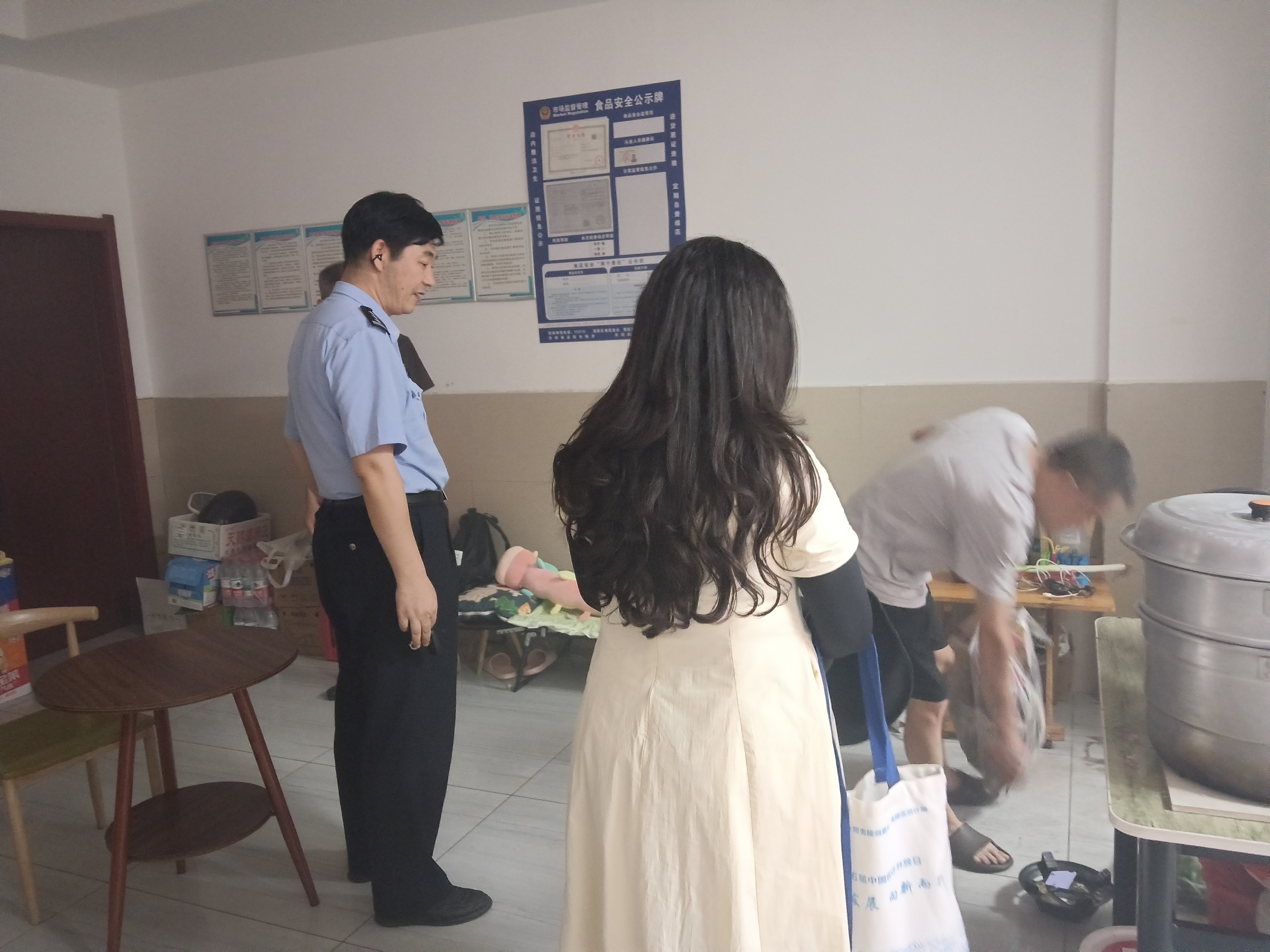 绿洲社区：网格巡查除隐患 快速处置保平安