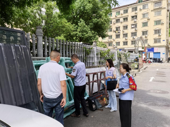 长江市场社区：深耕文明创建 整改小区顽疾