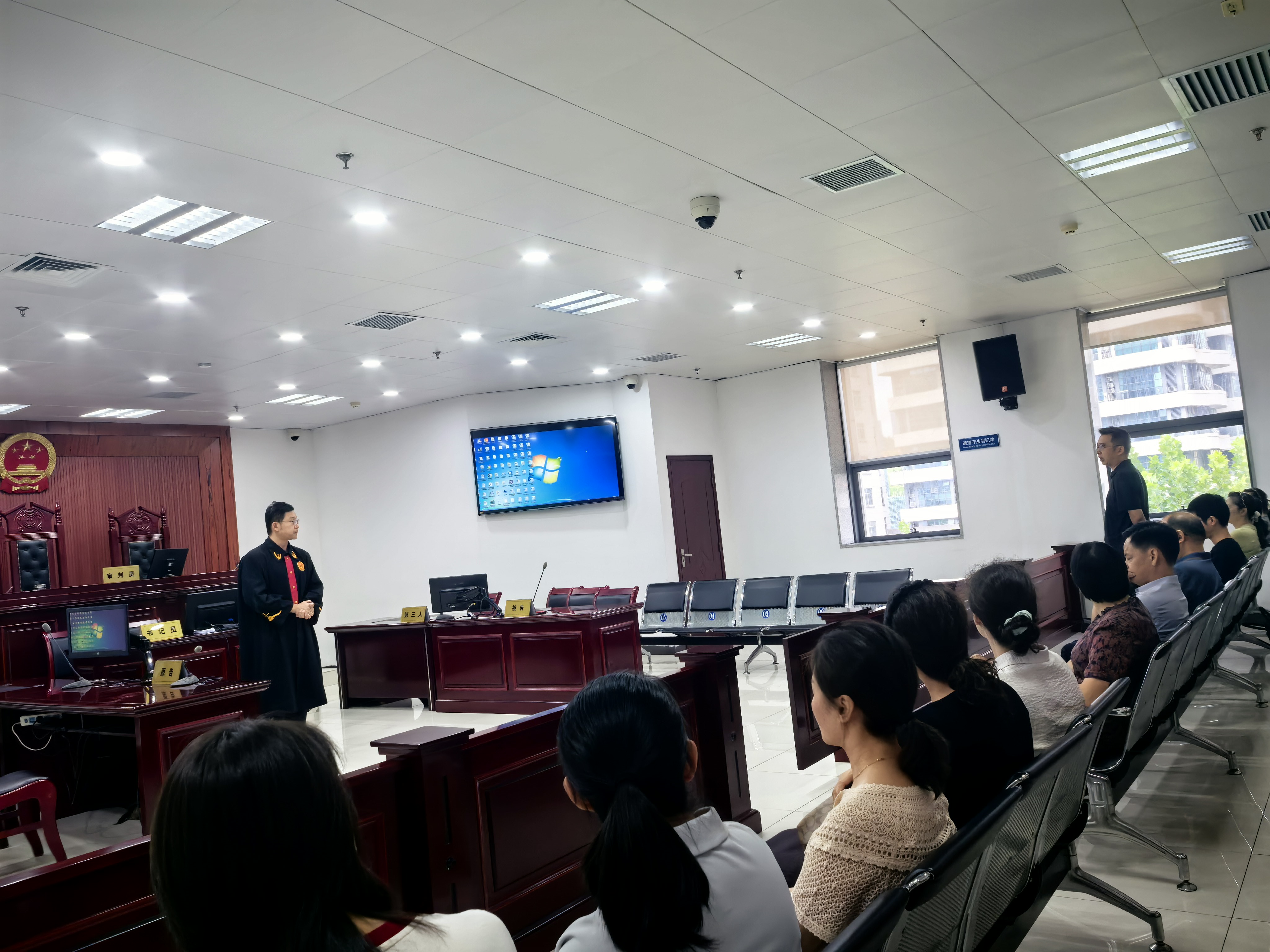 法庭变课堂 案例即教材——夷陵工会“实景普法”让维权本领“实”起来