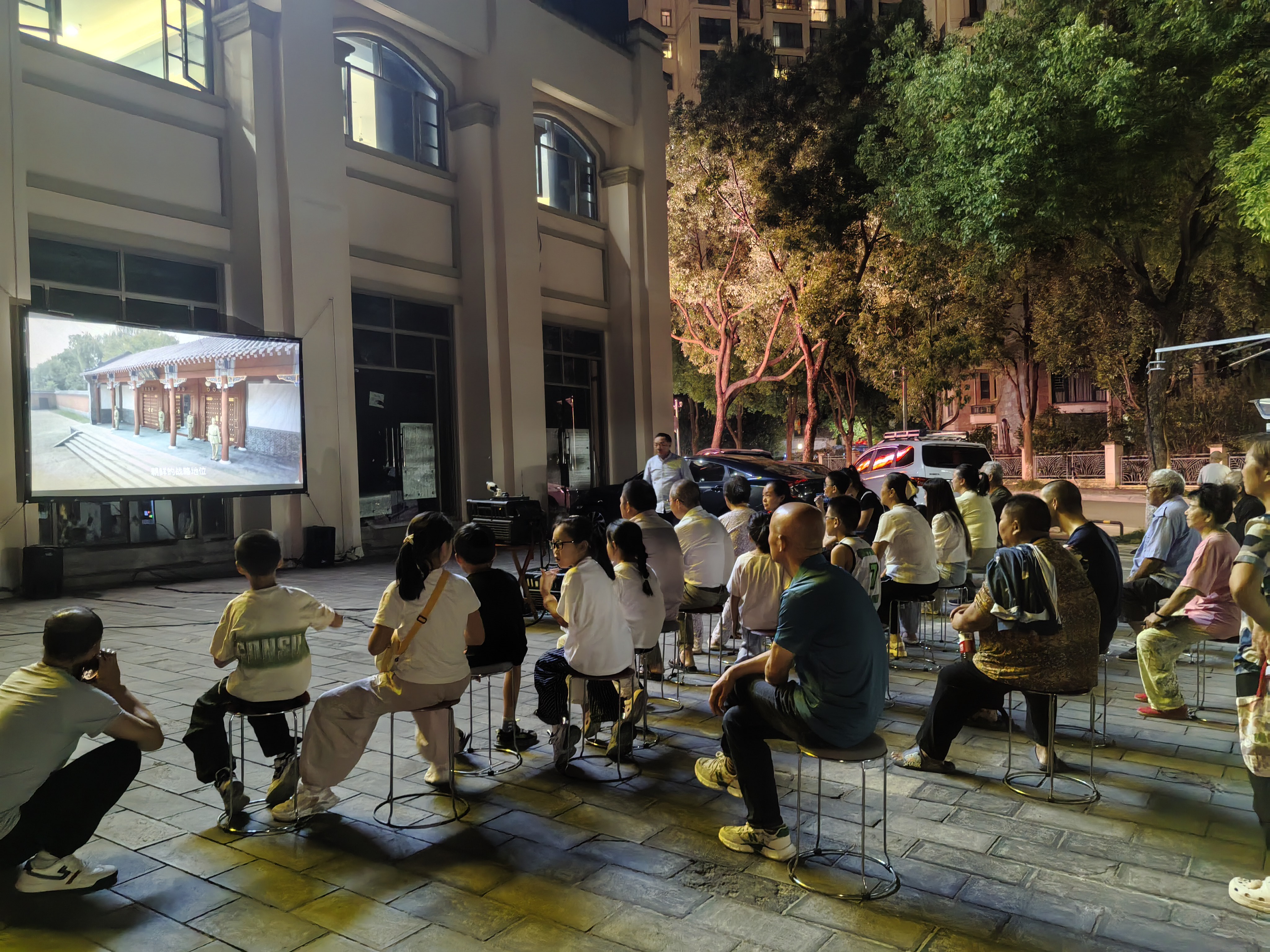丁家坝社区：光影忆峥嵘 初心永不忘