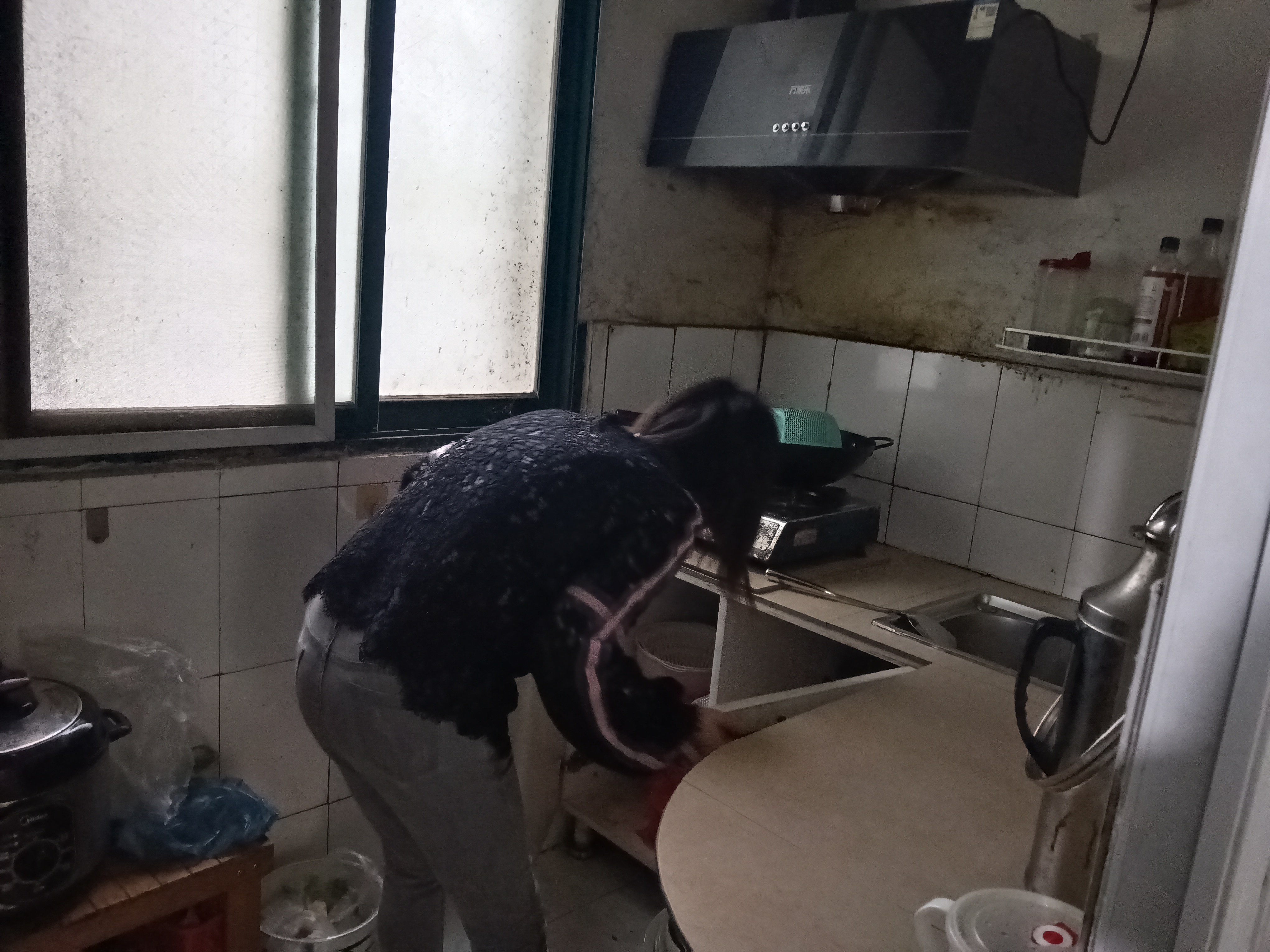 营盘社区：筑牢安全防线 护航双节平安