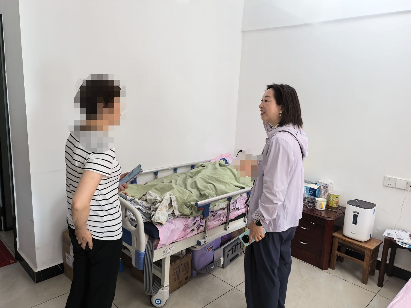 峡江社区：走访慰问传温度 贴心服务暖人心