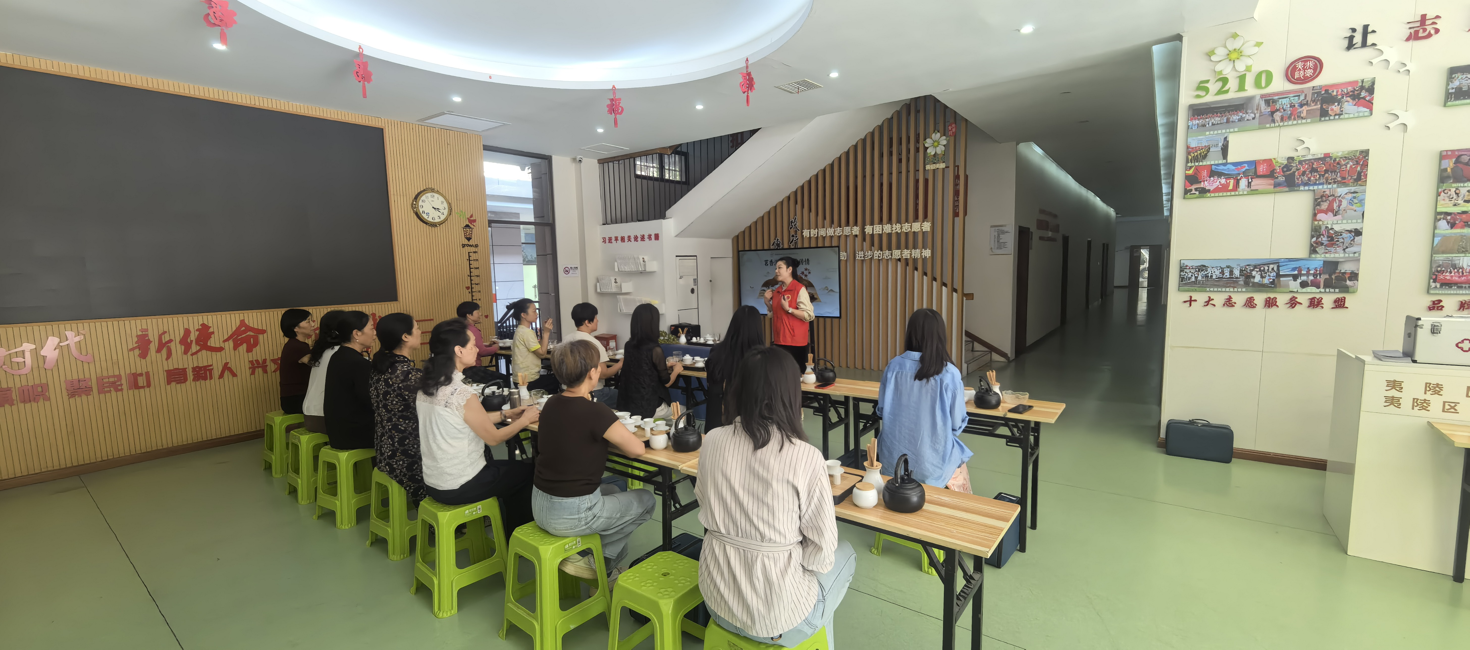 茗香溢彩润秋日 古韵茶韵传文明