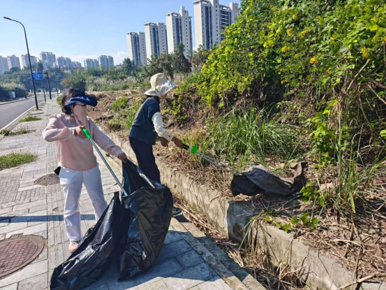 锦云社区开展清洁家园环境整治行动