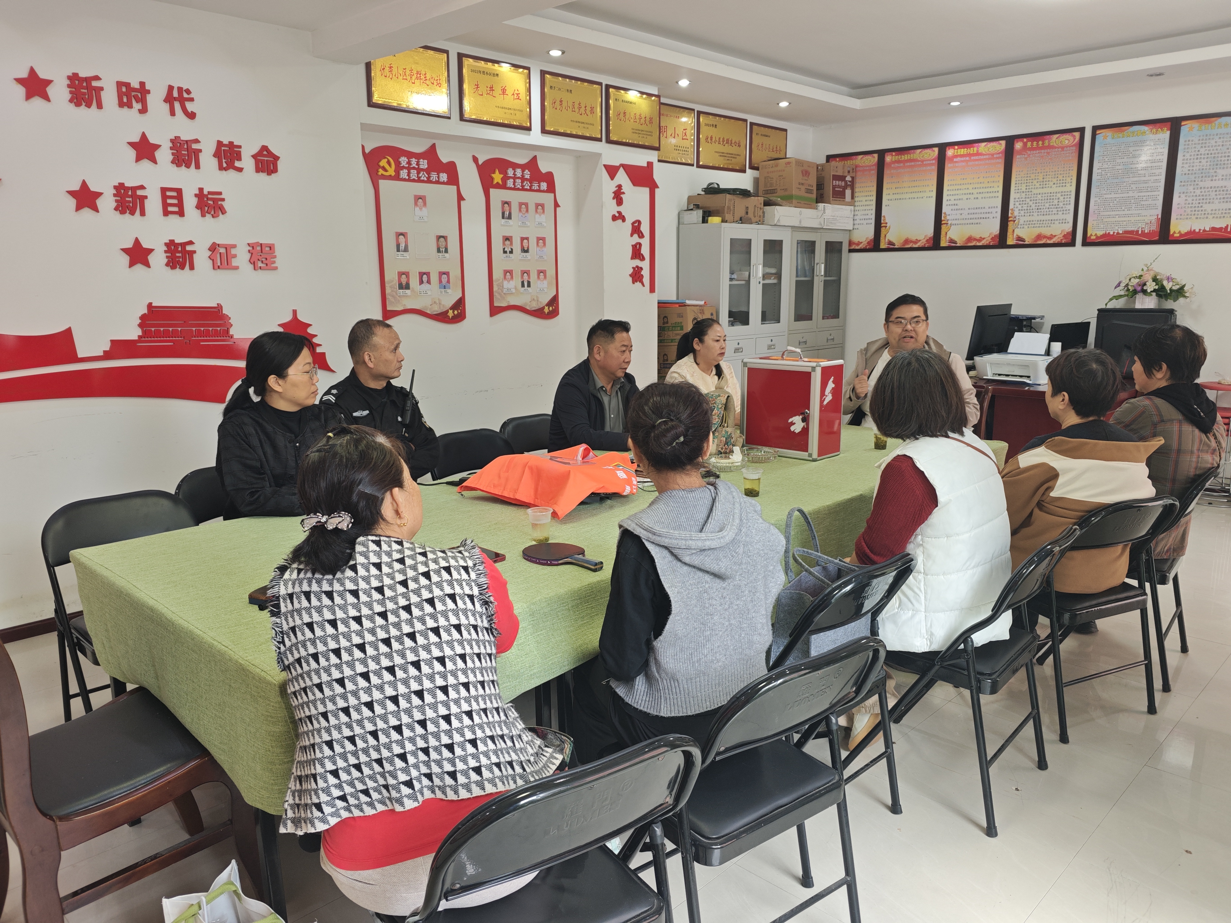 峡江社区：五方联席听民意 同心共建和美家园