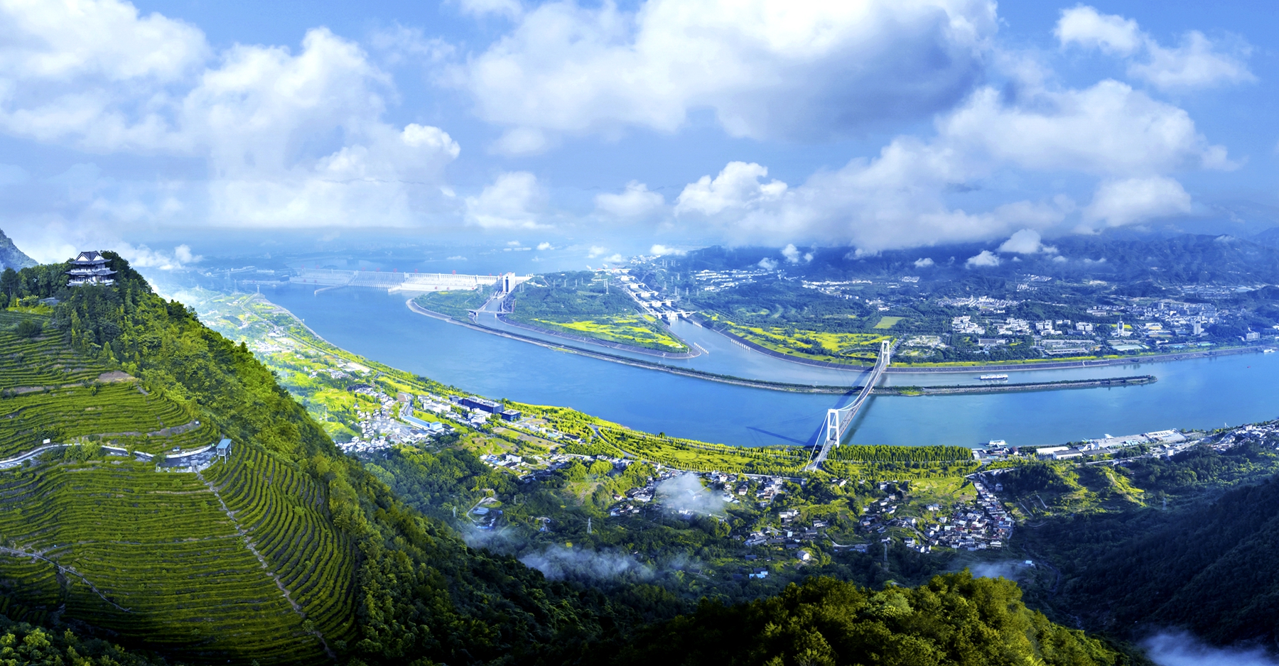 金秋三峡：云漫峡江，青绿依旧